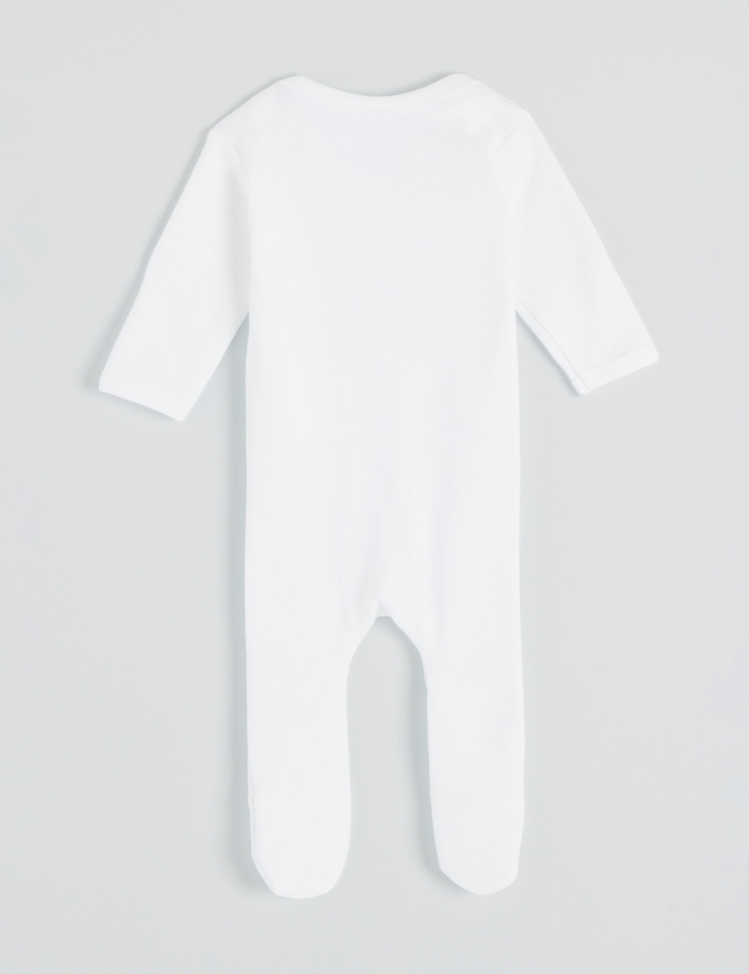 Personalised Wreath Babygrow (0-12 Mths) 2 of 3