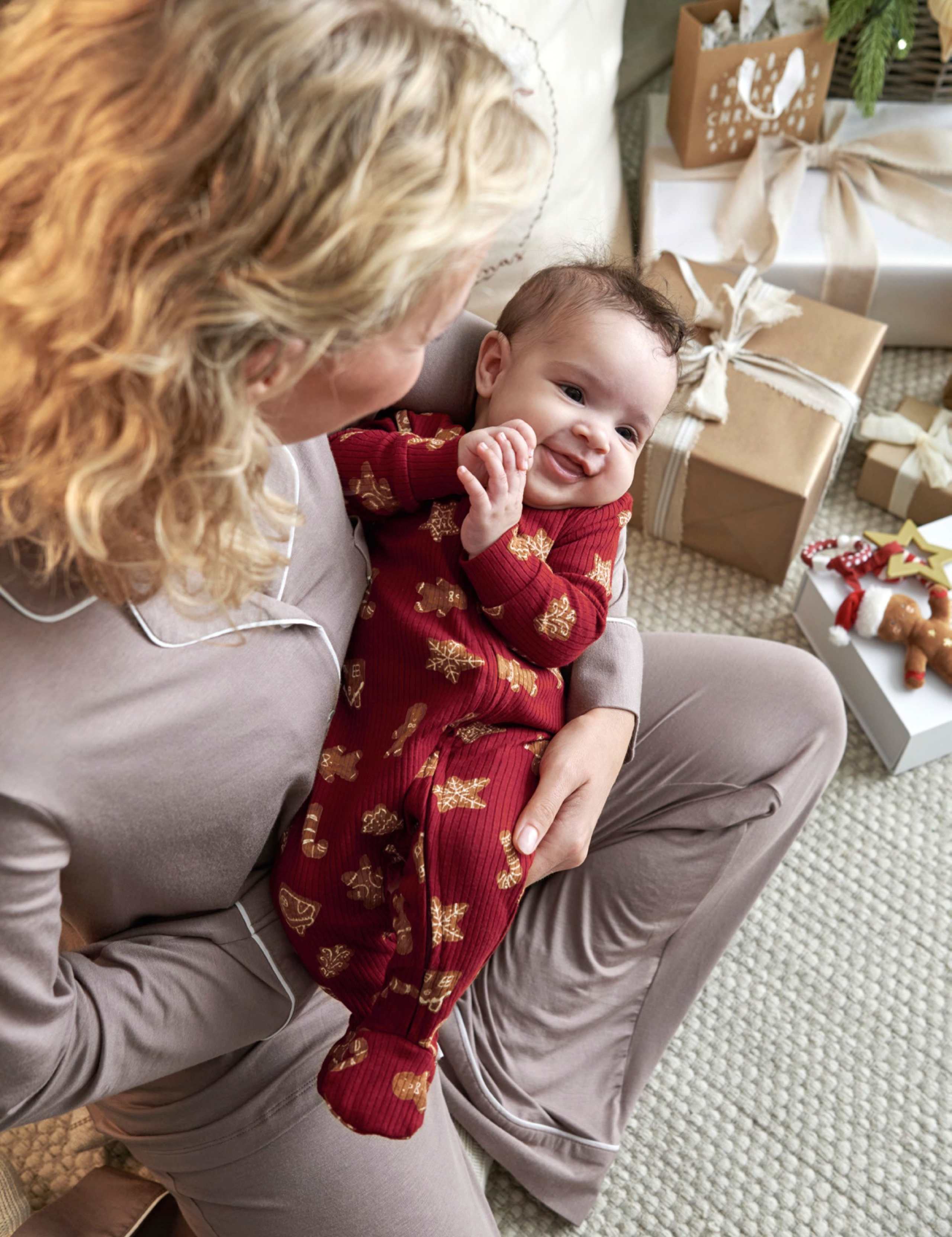 Cotton Rich Gingerbread Sleepsuit (0-12 Mths) 3 of 4