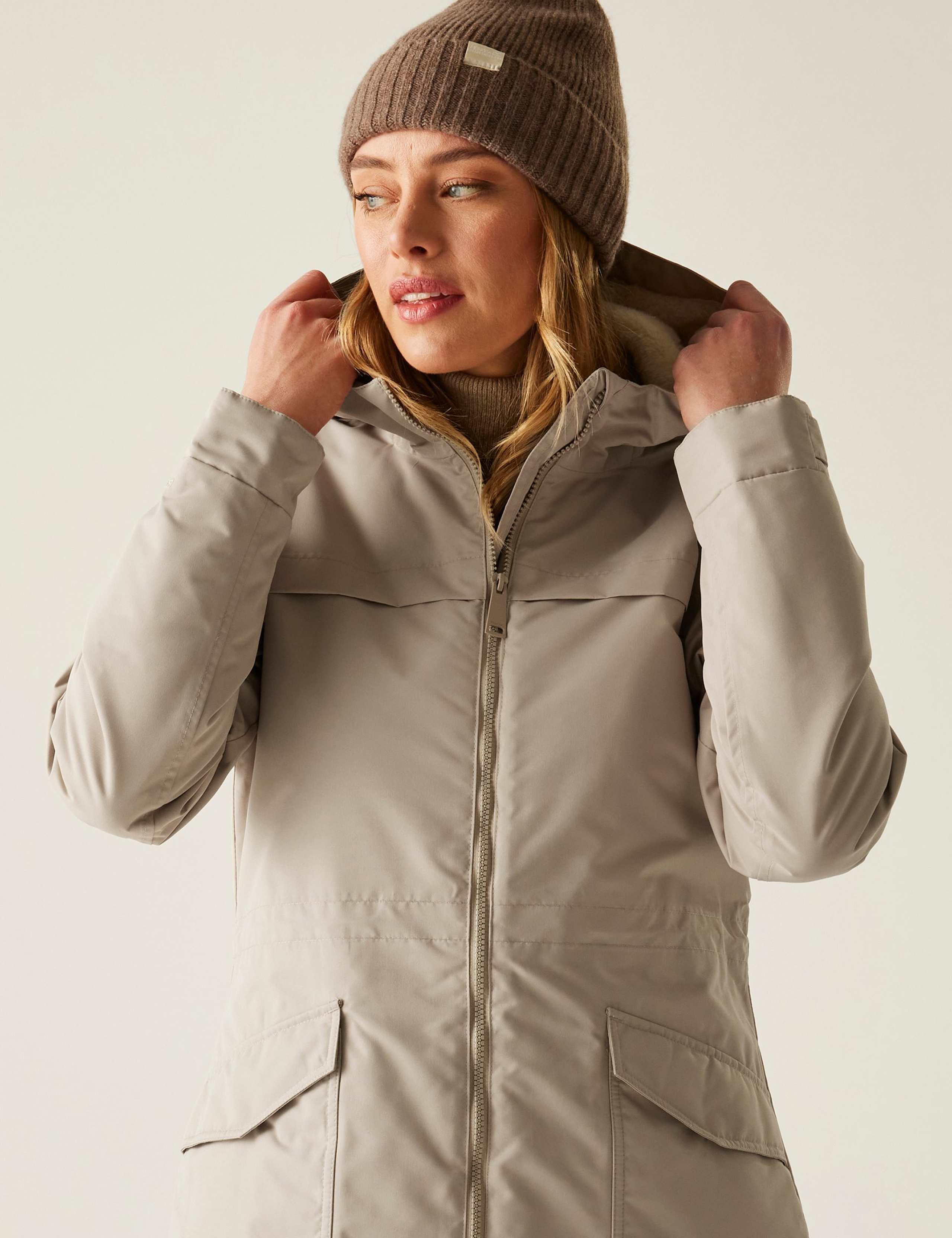 Romine II Raincoat 7 of 9