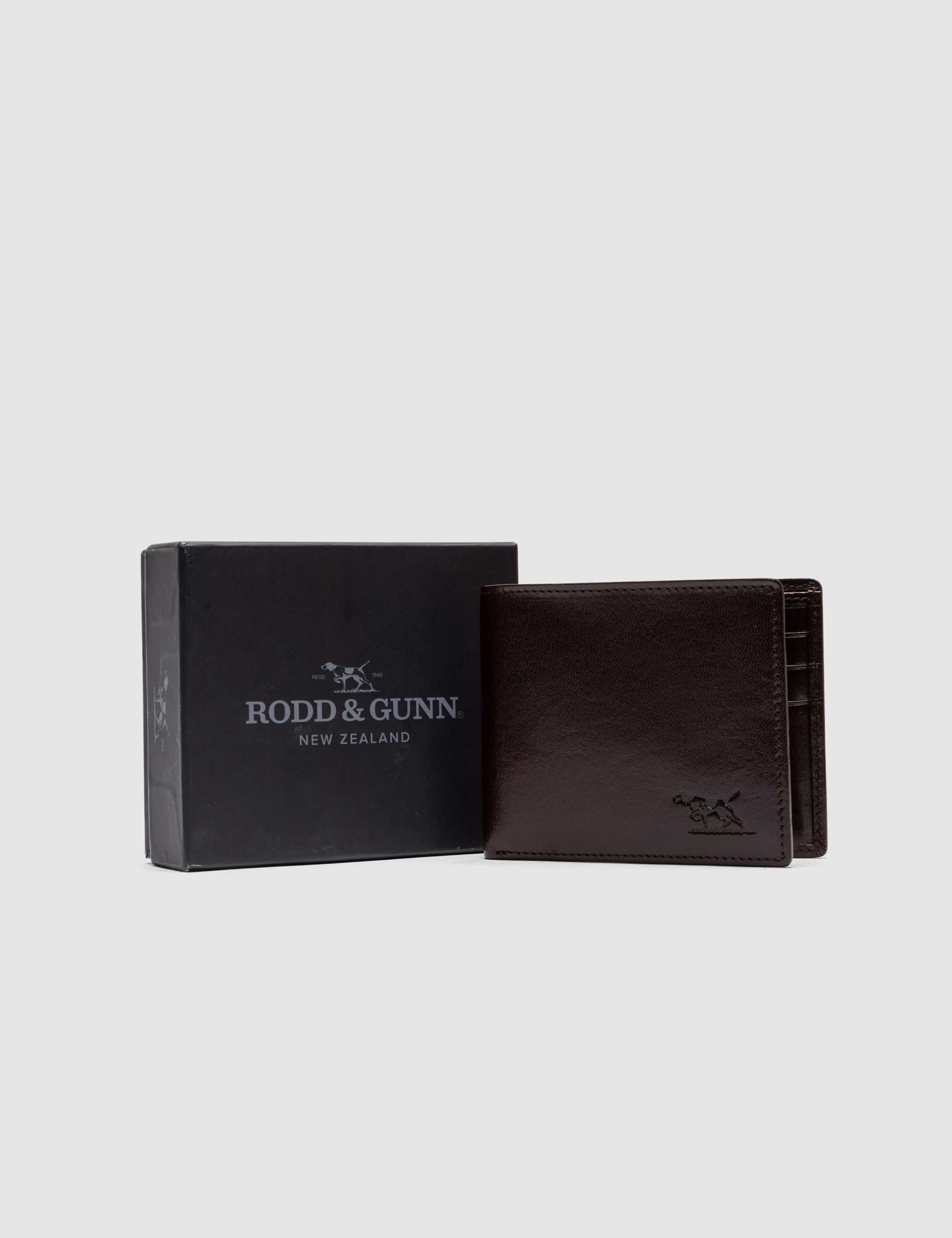 Wakefield Leather Bi-Fold Wallet 6 of 6