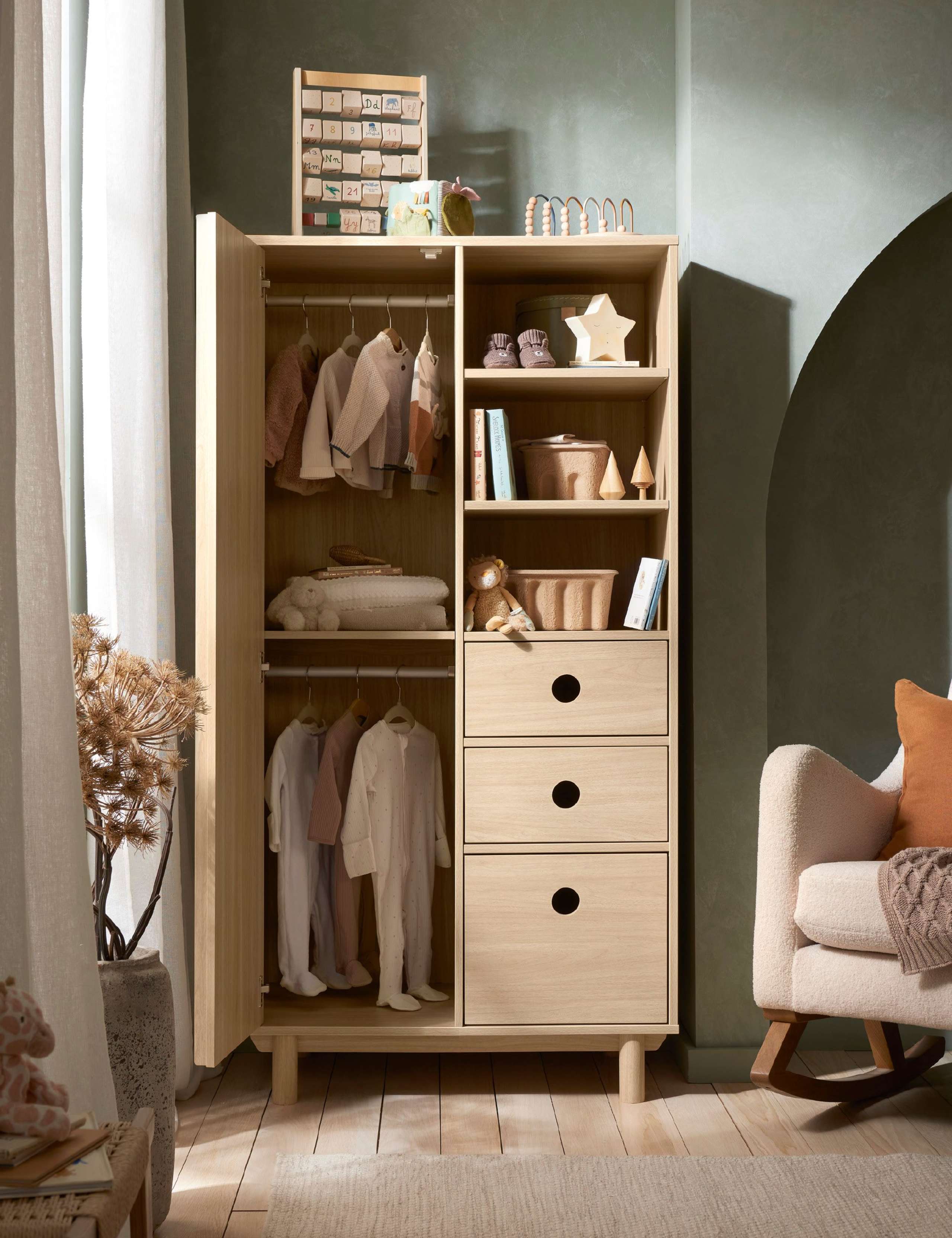 Oska Cot Bed, Narrow Dresser Changer & Wardrobe 11 of 12