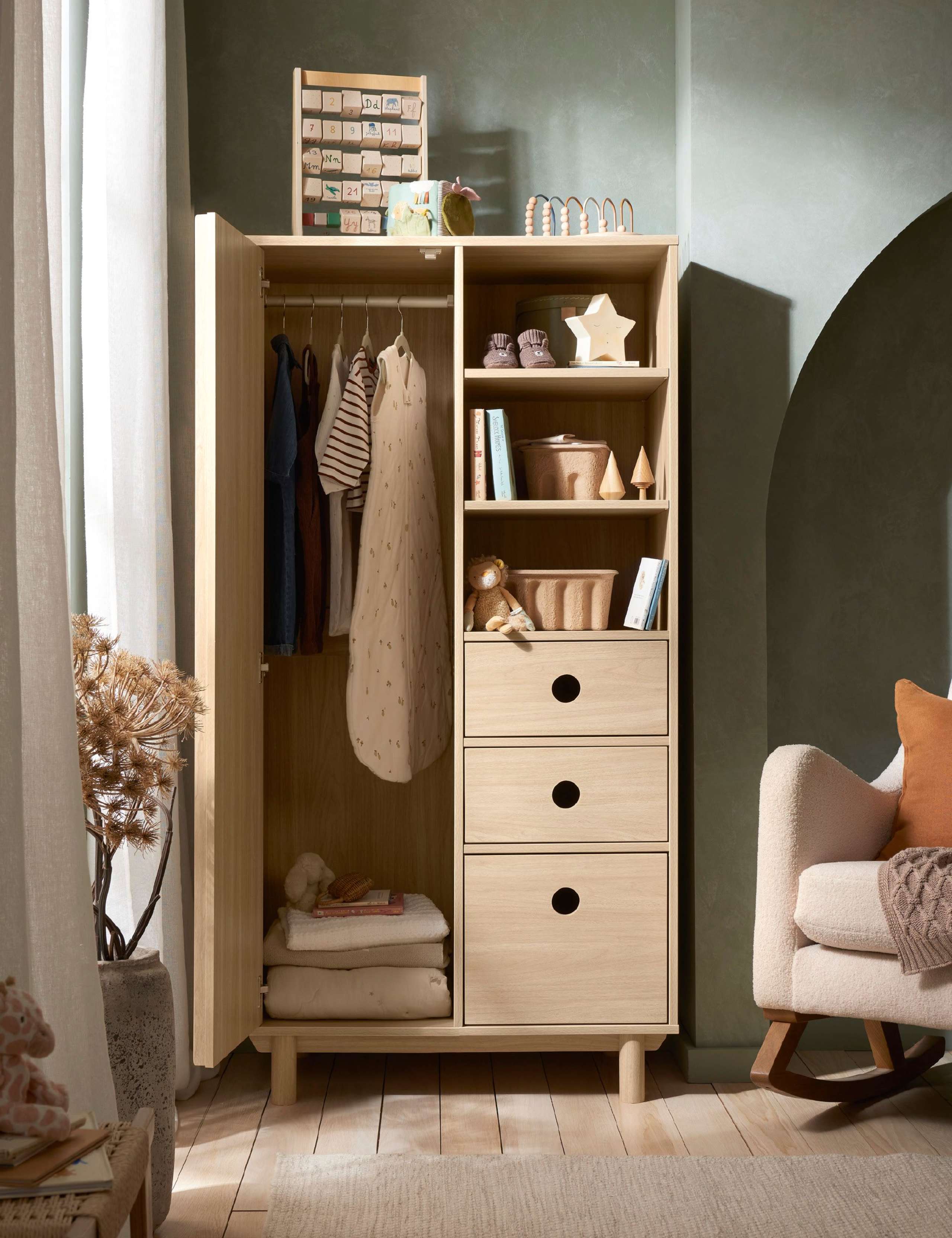 Oska Cot Bed, Narrow Dresser Changer & Wardrobe 12 of 12