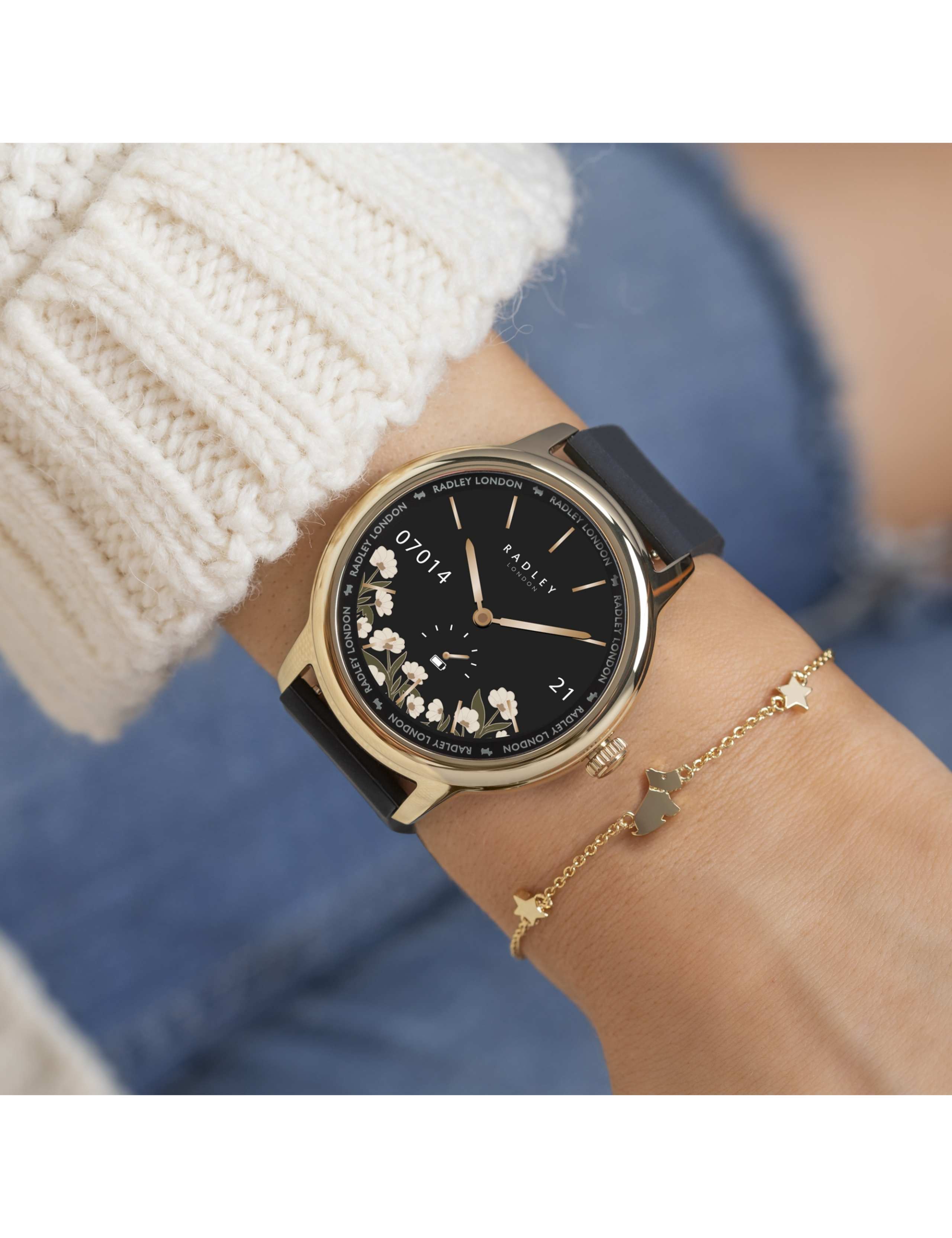 Radley Smart Series 7 Bluetooth Smartwatch 2 of 9