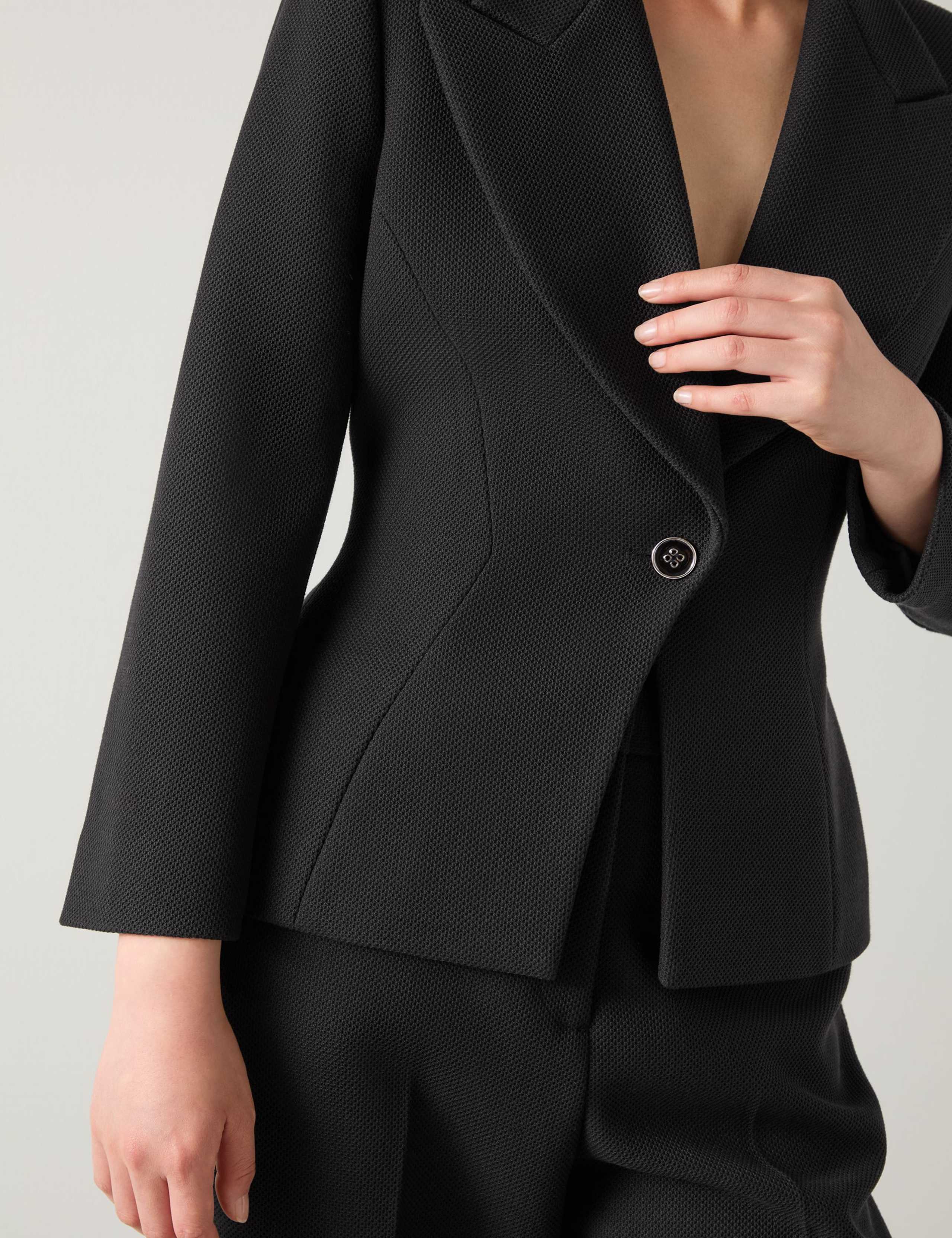Tailored Single Breasted Blazer 4 of 4