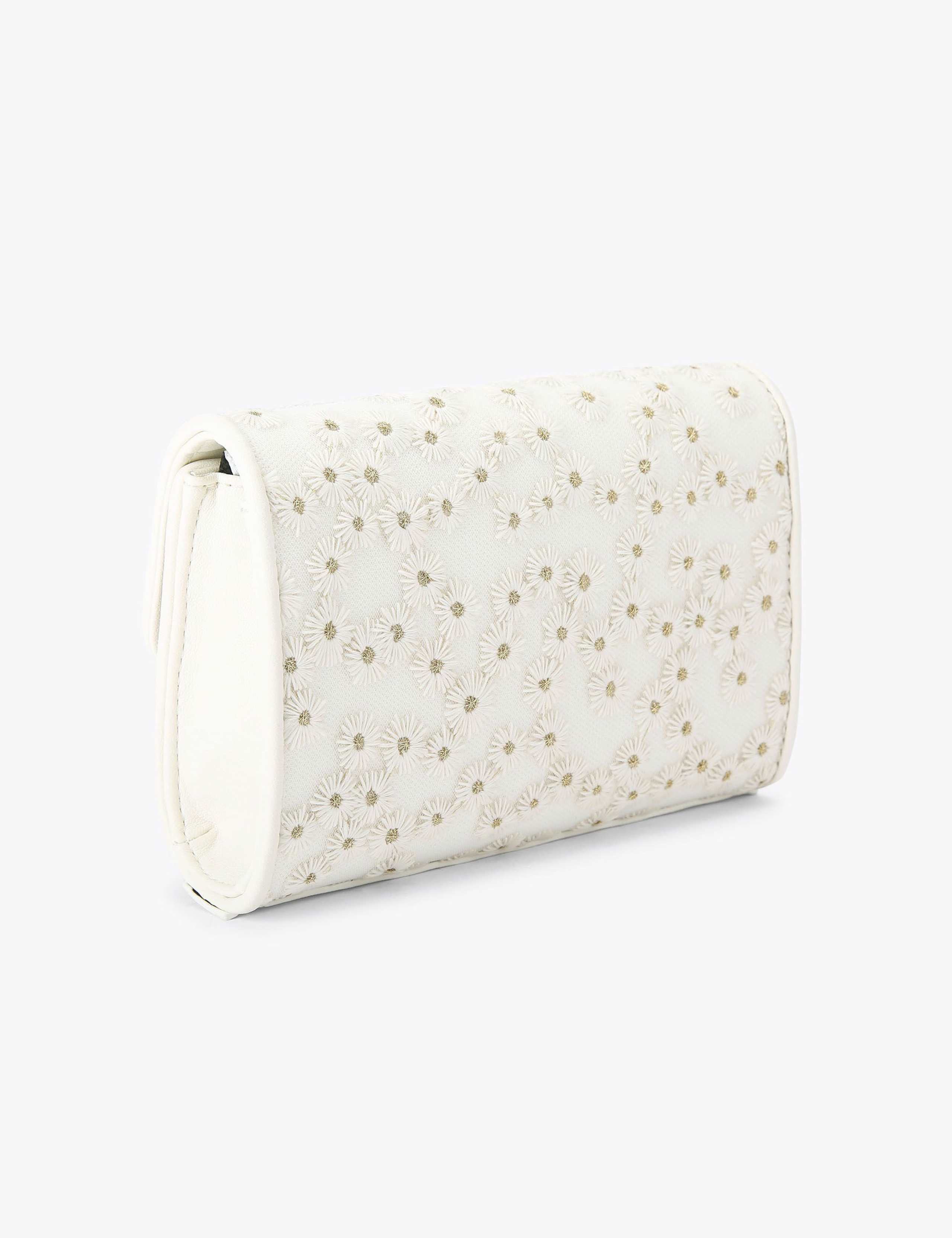 Embroidered Flower Chain Strap Clutch Bag 5 of 5