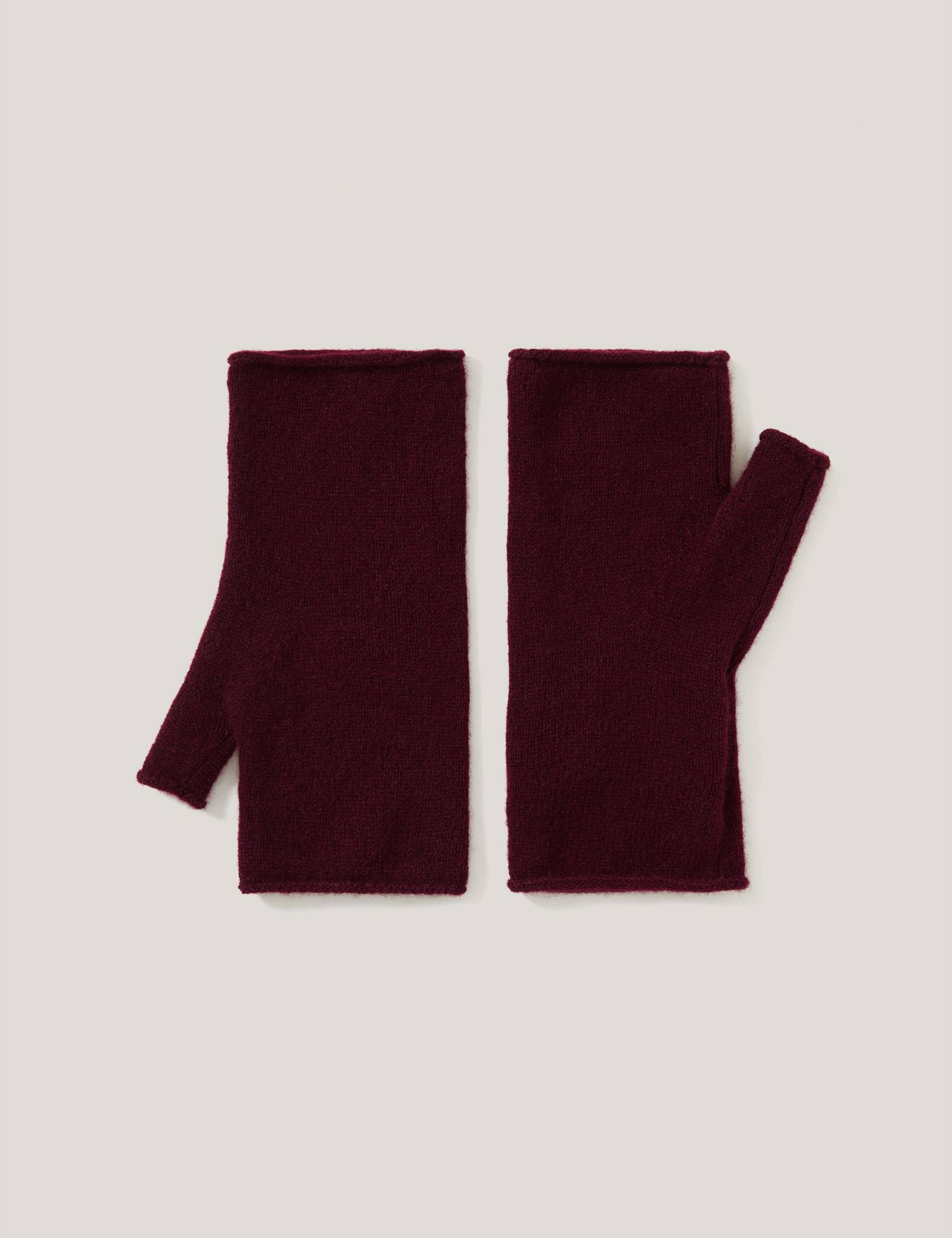 Cashmere Mittens 3 of 4