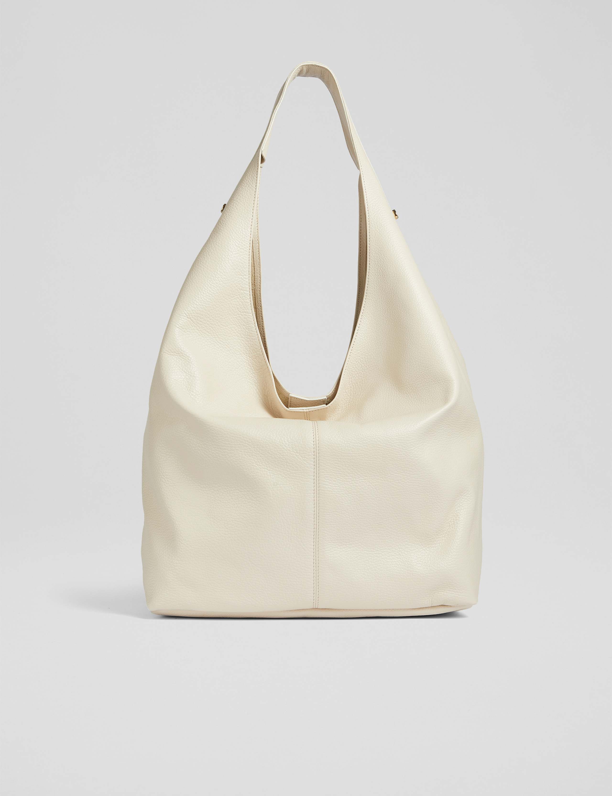 Leather Shoulder Bag 3 of 4