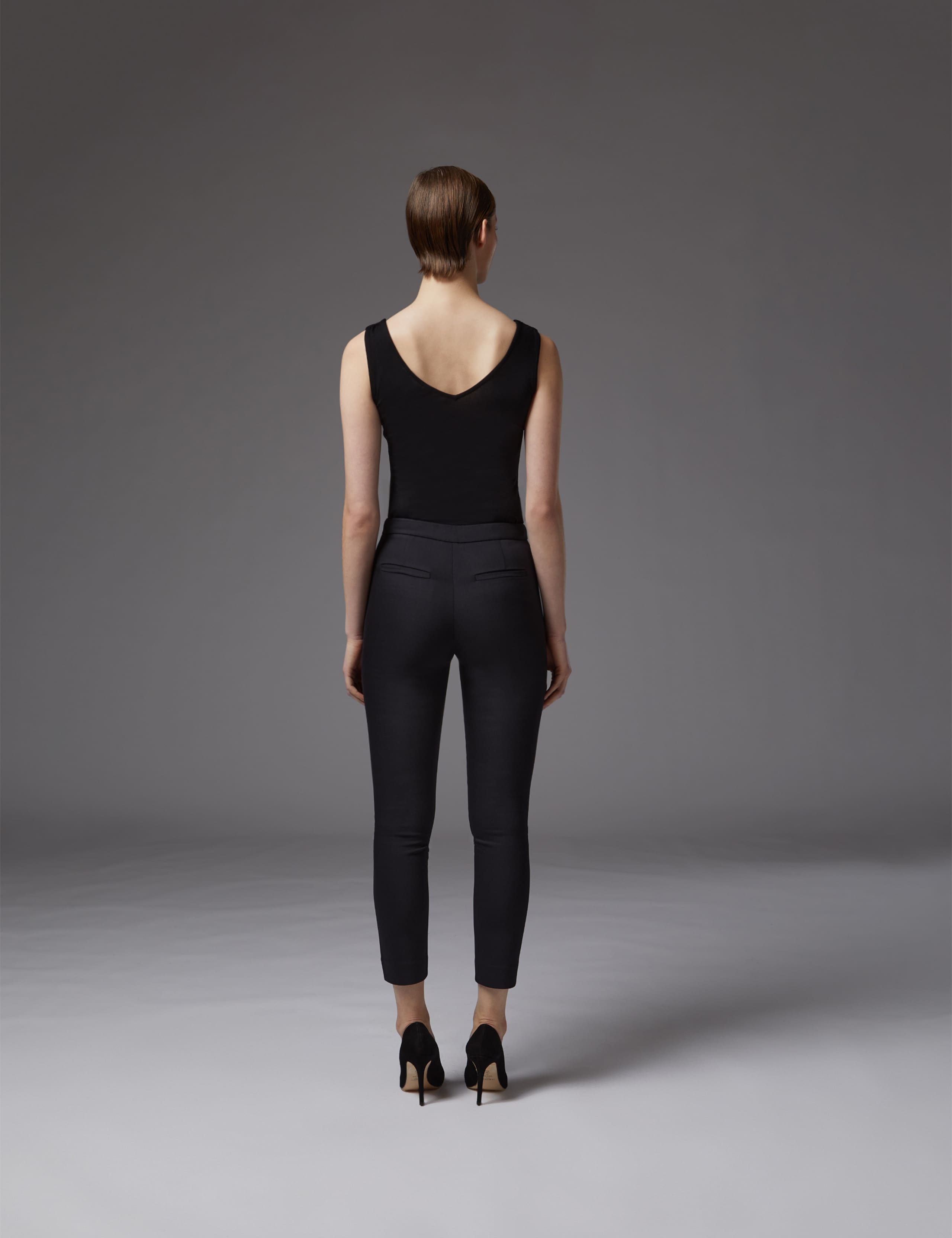 Jersey V-Neck Vest 4 of 4