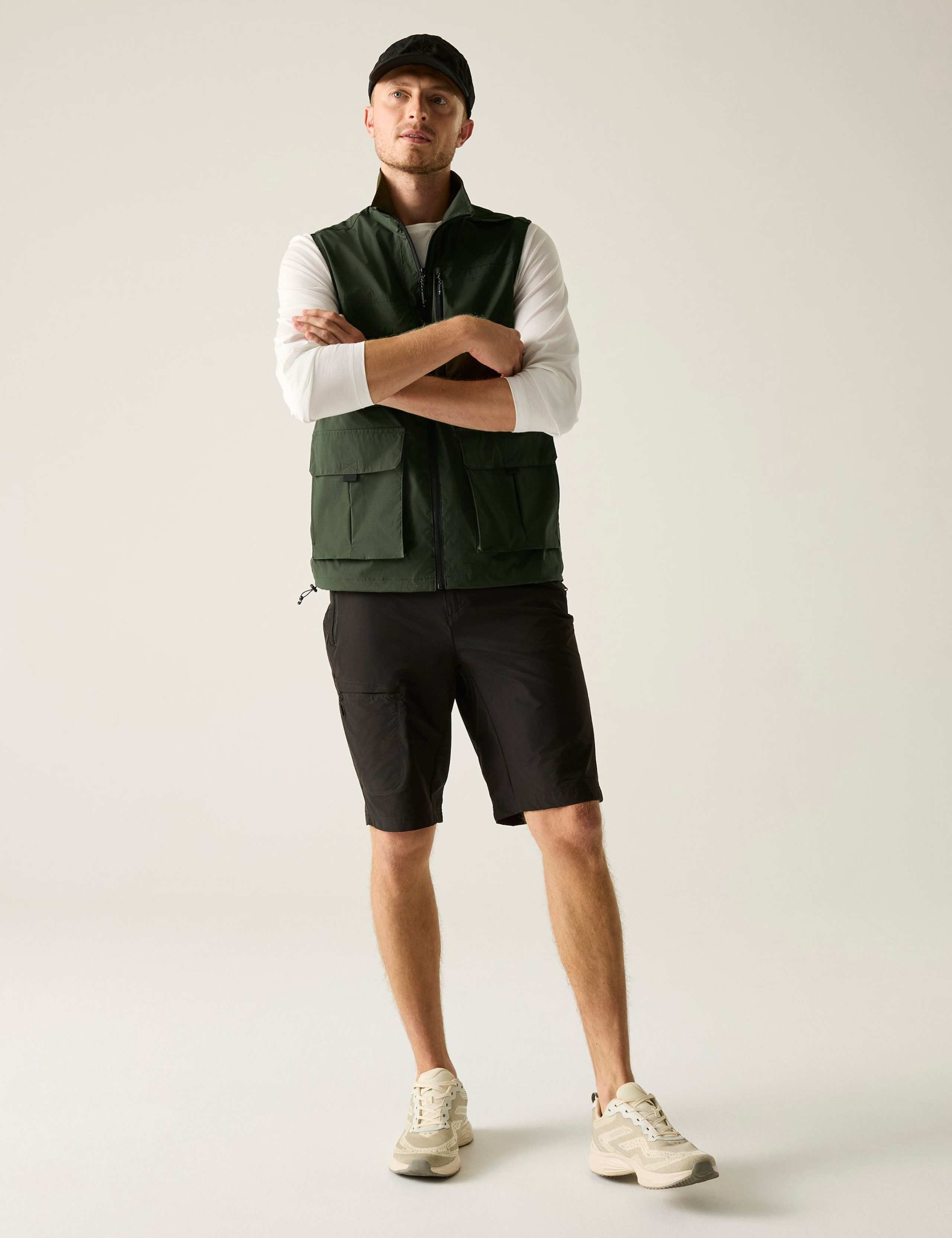 Travel Light Packaway Water Repellent Gilet 7 of 7