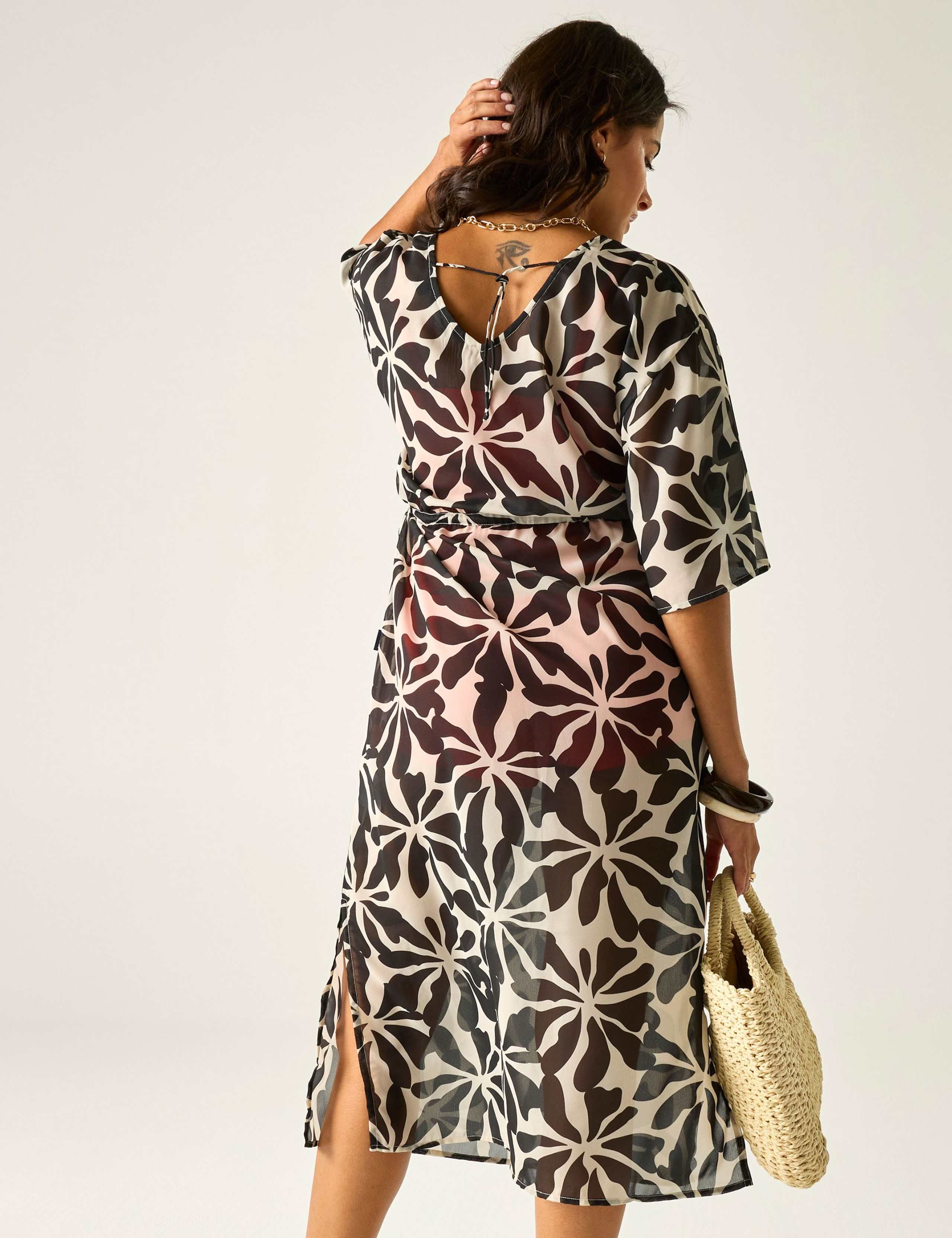 Avorno Printed Midaxi Beach Dress 6 of 8