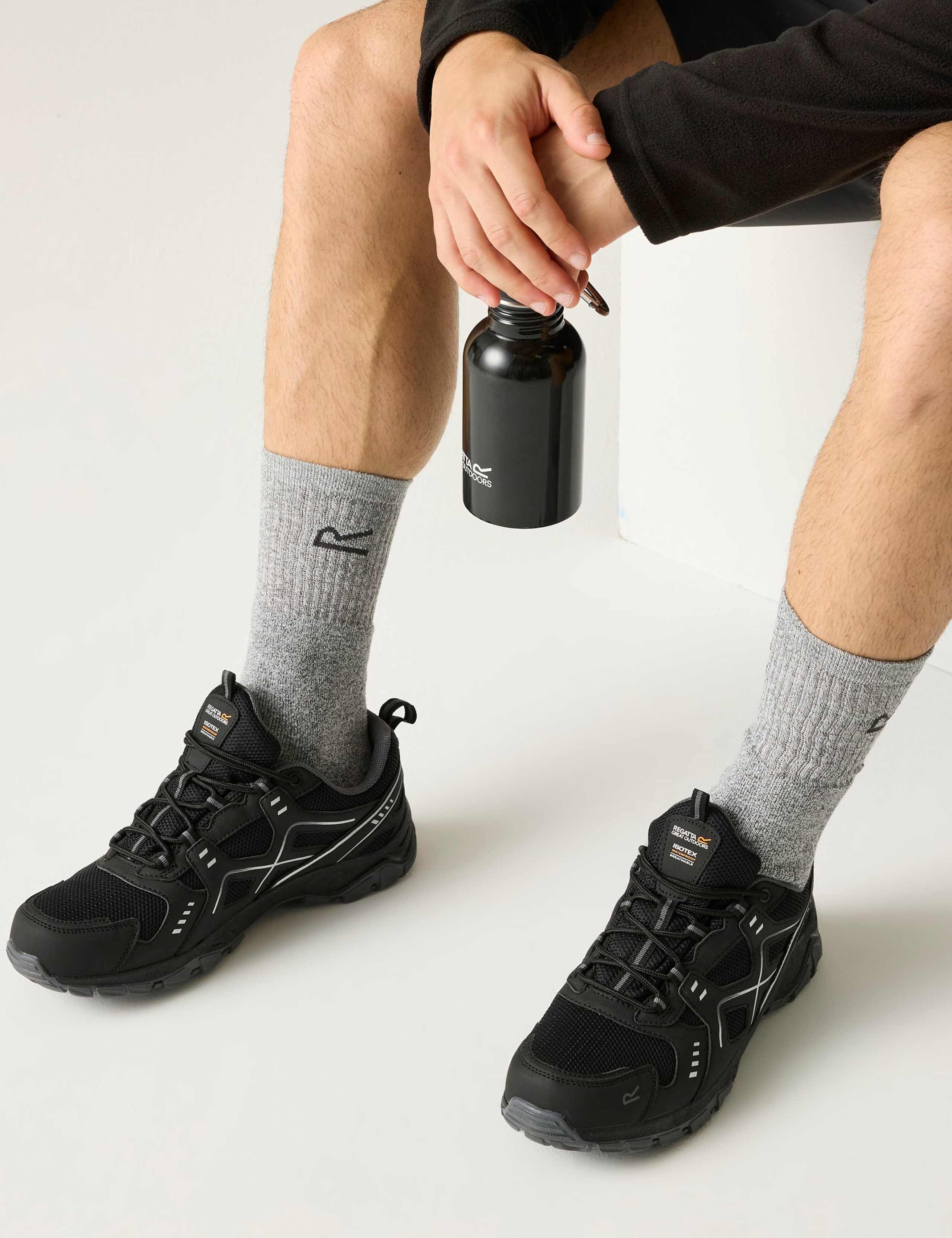 Vendeavour Walking Shoes 2 of 10