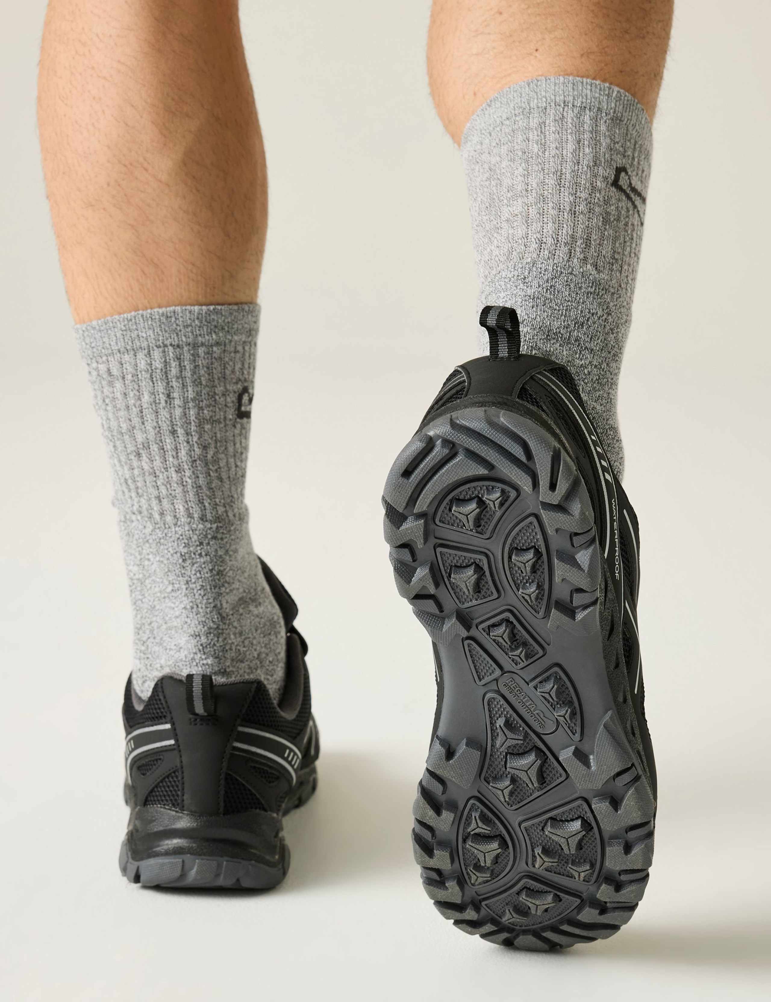 Vendeavour Walking Shoes 6 of 10