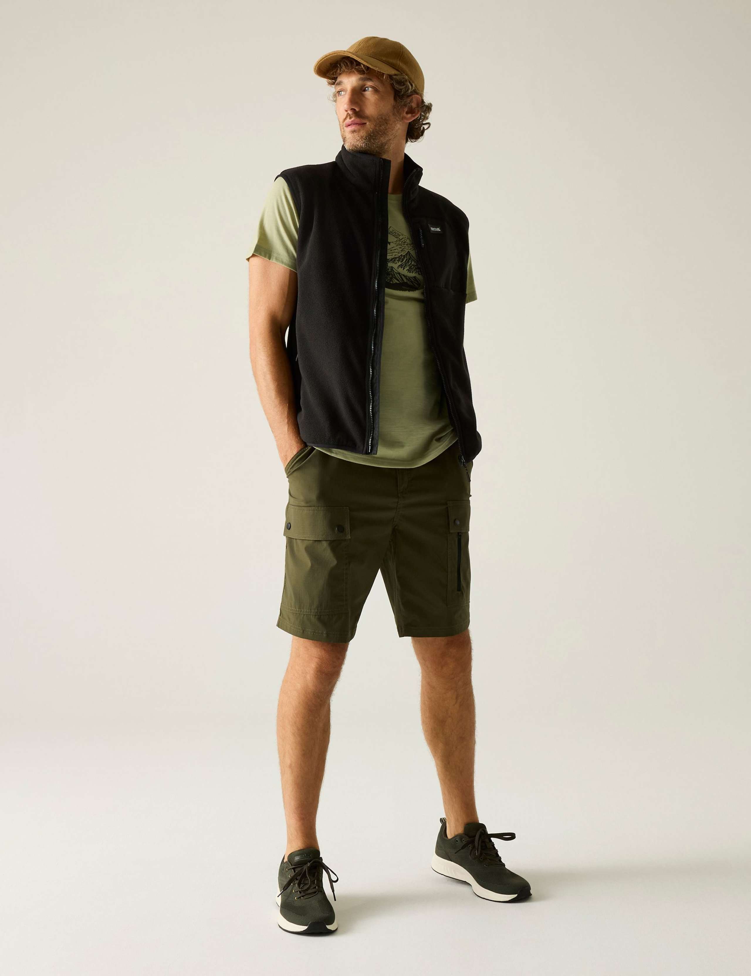 Frankie Gilet 5 of 5