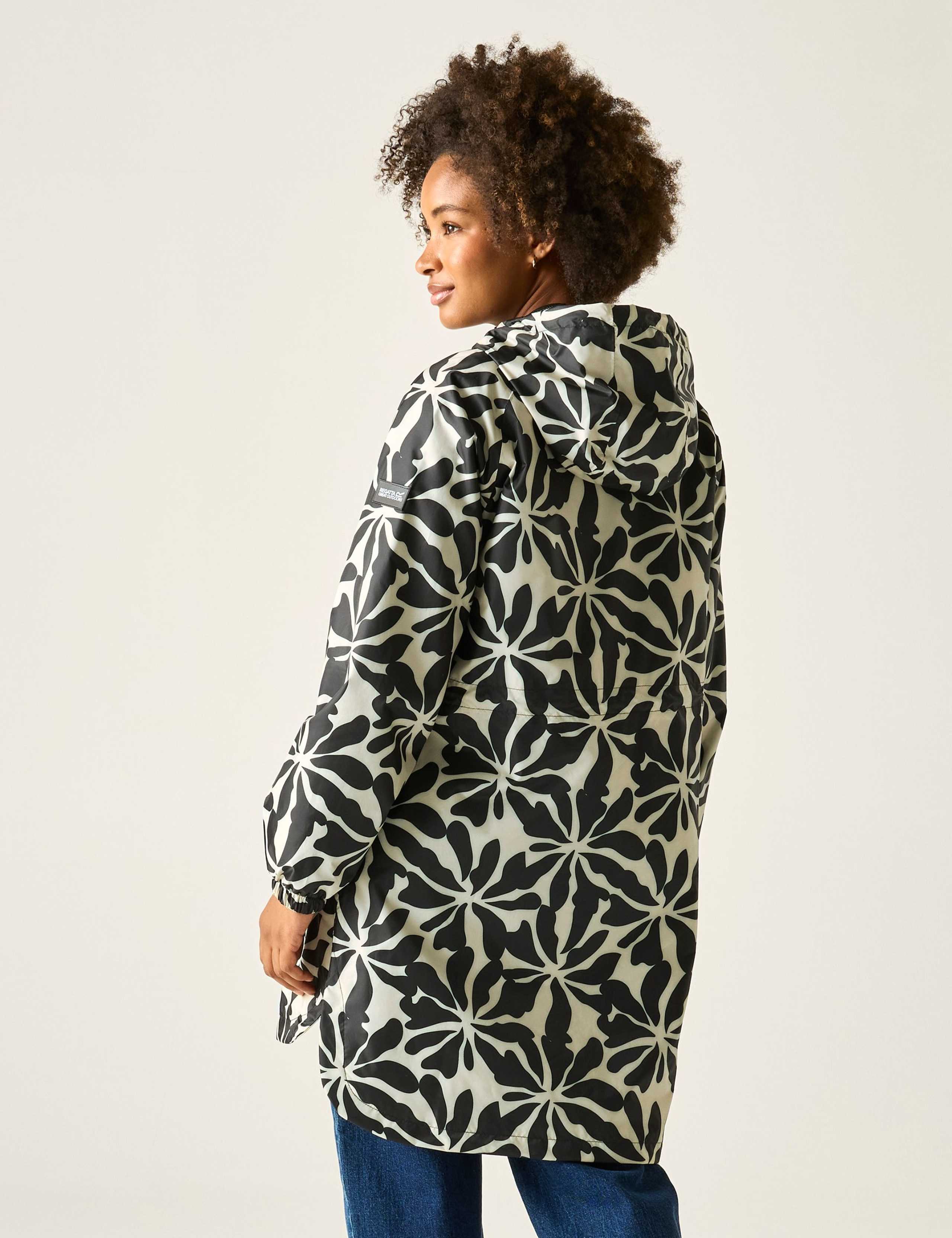 Brindle Printed Packaway Rain Jacket 7 of 7