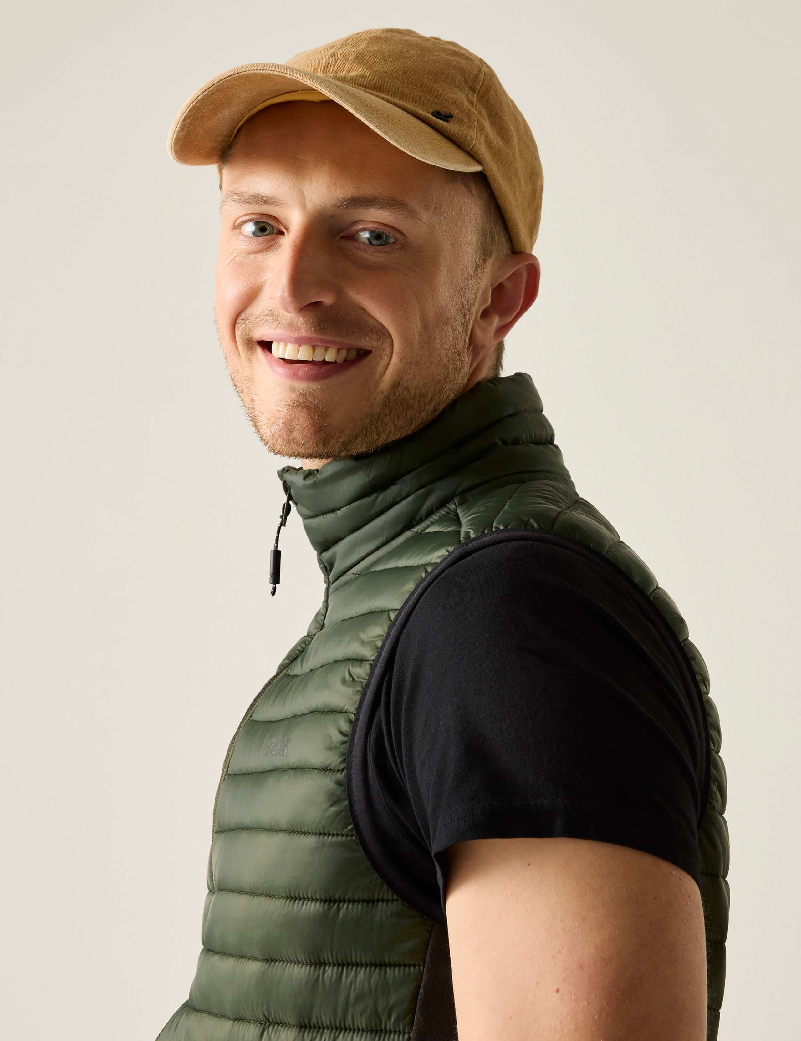 Andreson Hybrid Quilted Gilet 3 of 7