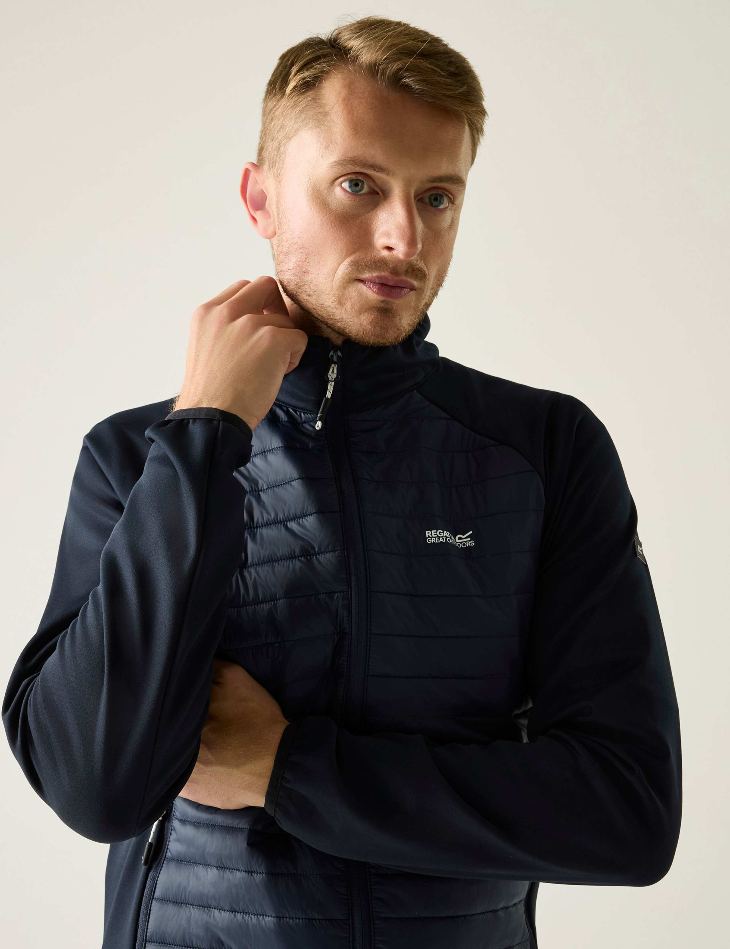 Clumber Hybrid Water-Repellent Jacket 3 of 6