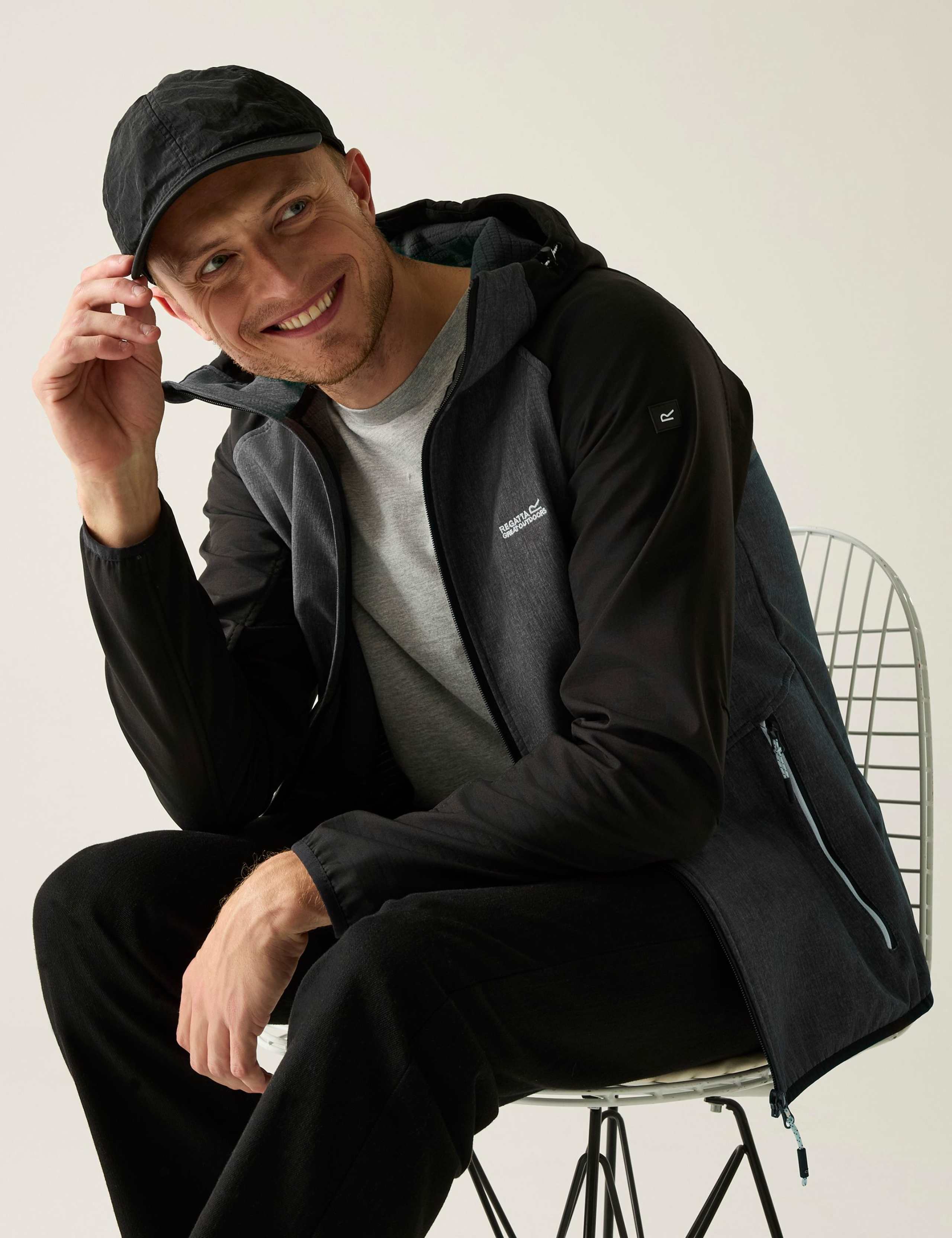 Arec III Hooded Softshell Jacket 3 of 7