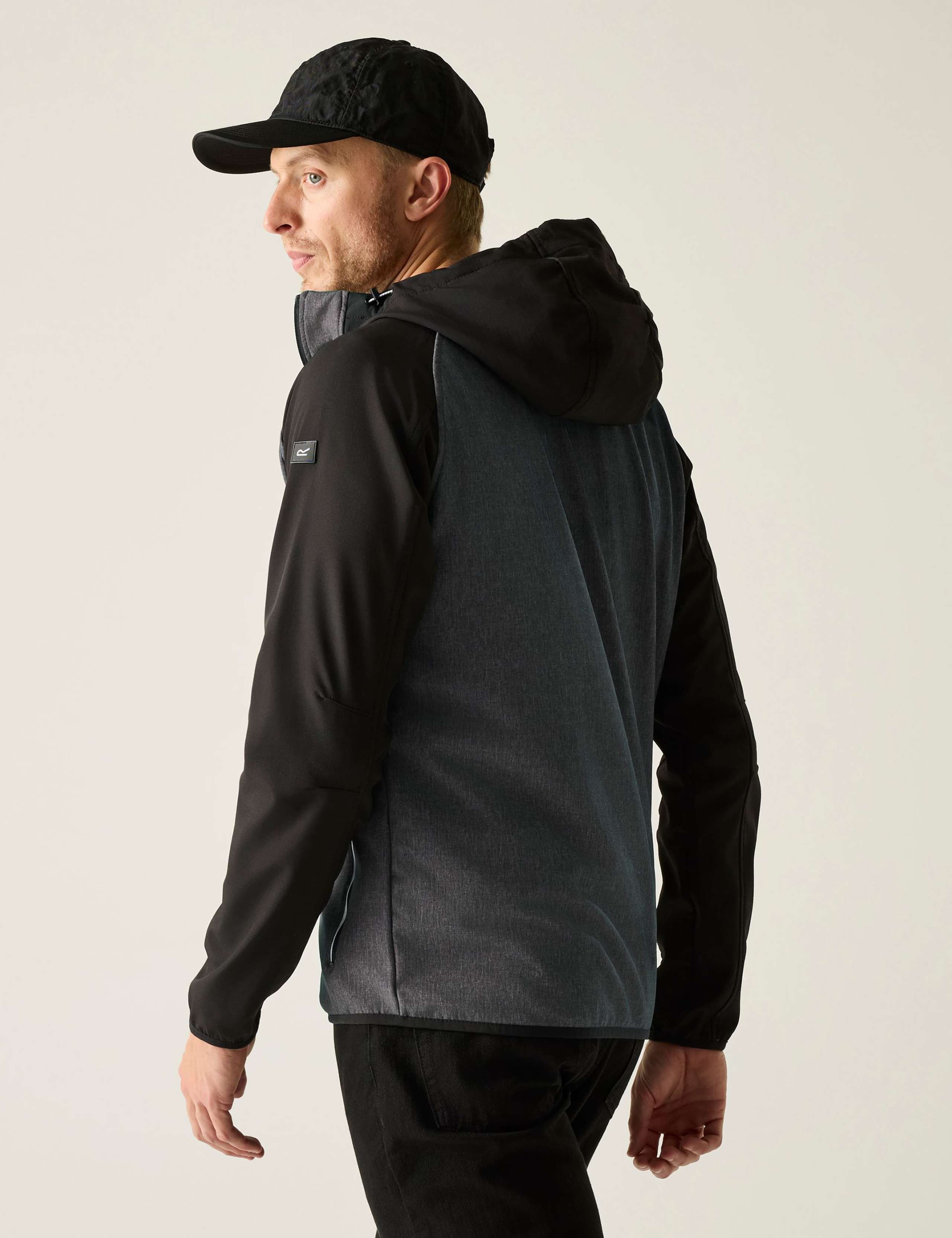 Arec III Hooded Softshell Jacket 5 of 7