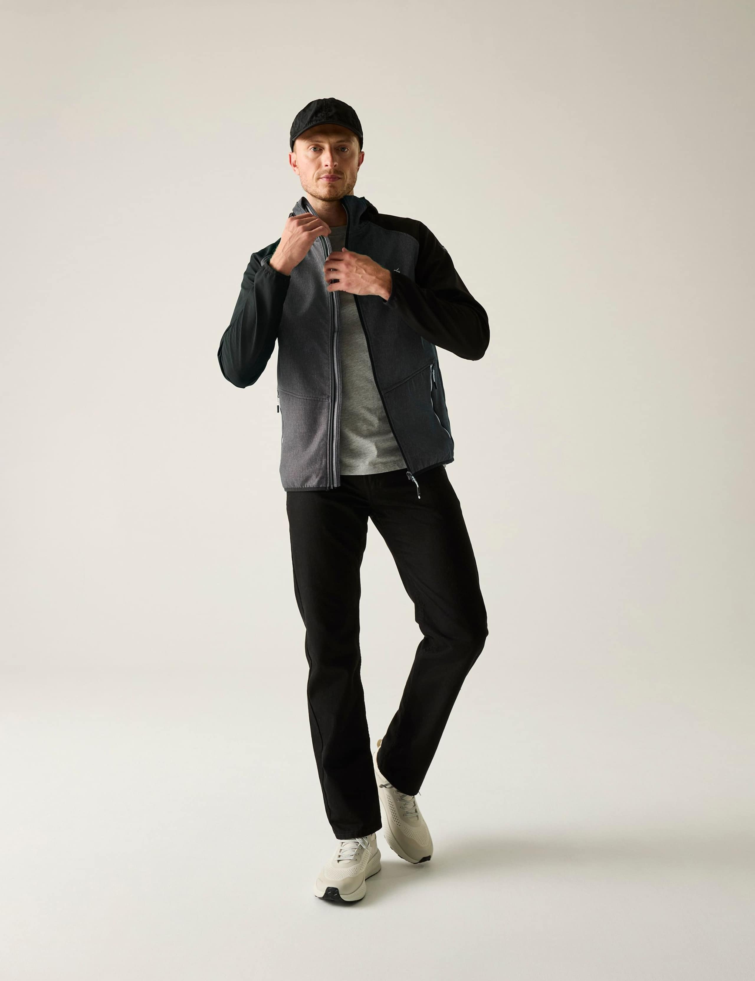 Arec III Hooded Softshell Jacket 7 of 7