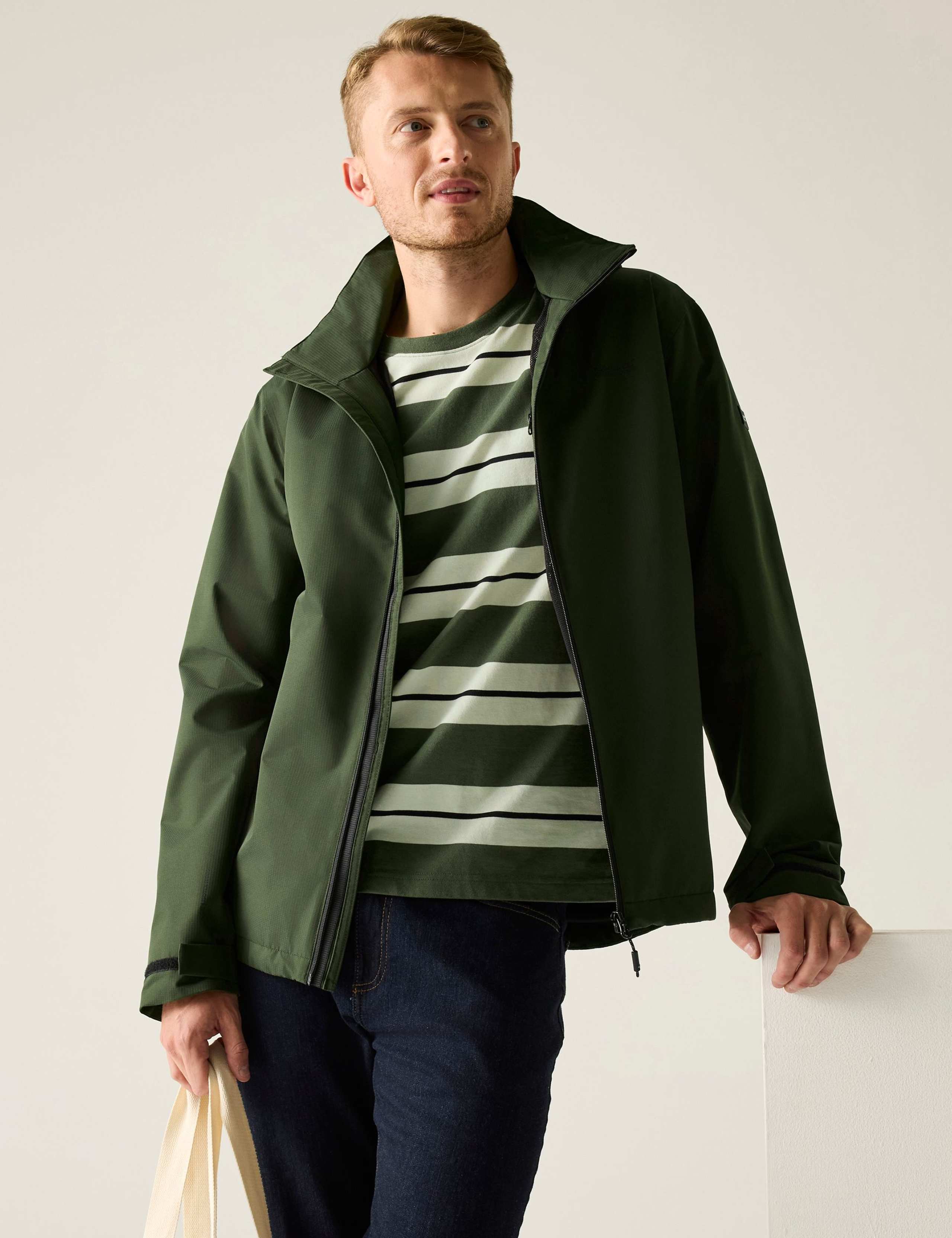 Oakhowe Waterproof Hooded Raincoat 7 of 9