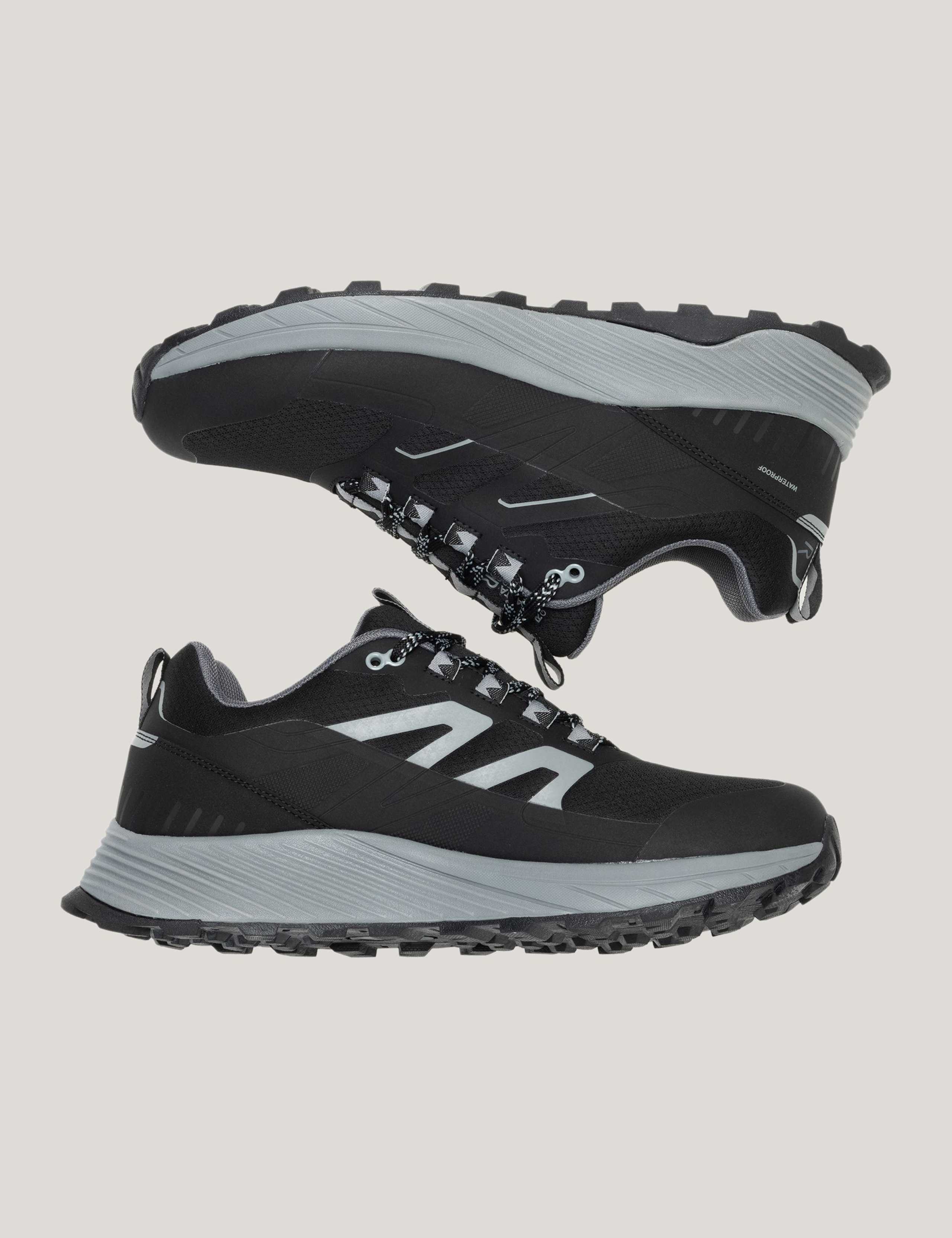 Ravika Walking Shoes 7 of 7