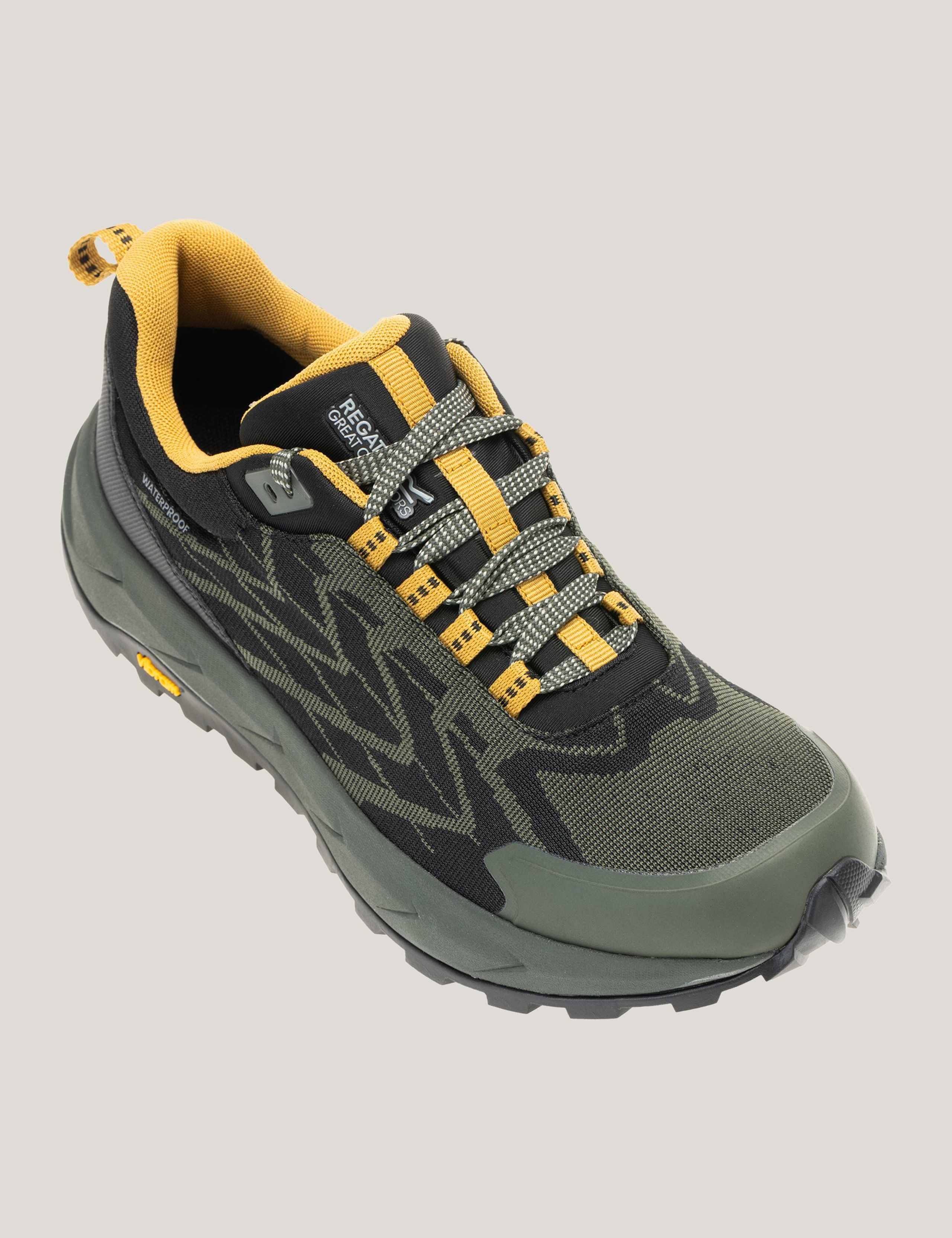 Cruize Walking Shoes 6 of 9