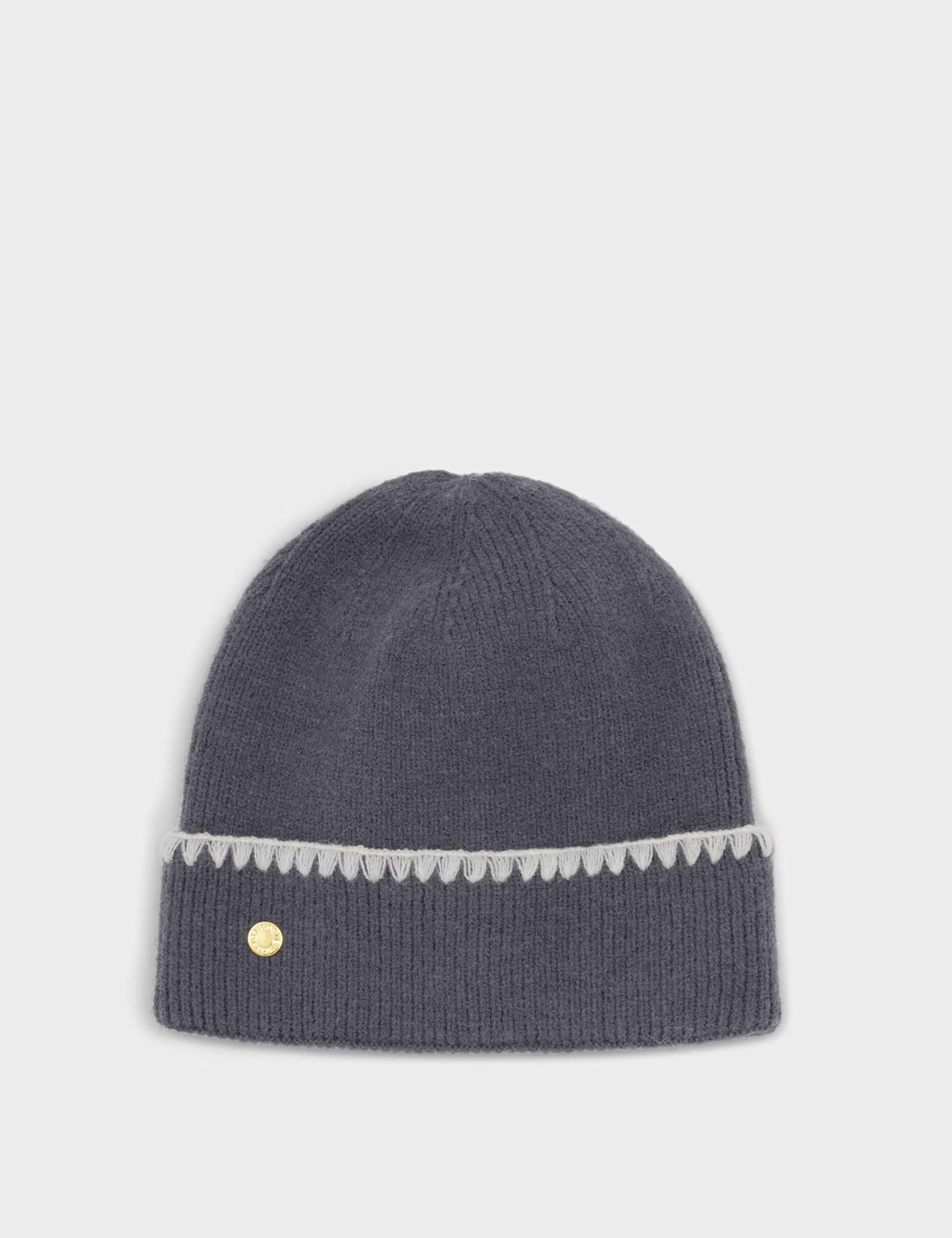 Knitted Beanie Hat 3 of 5