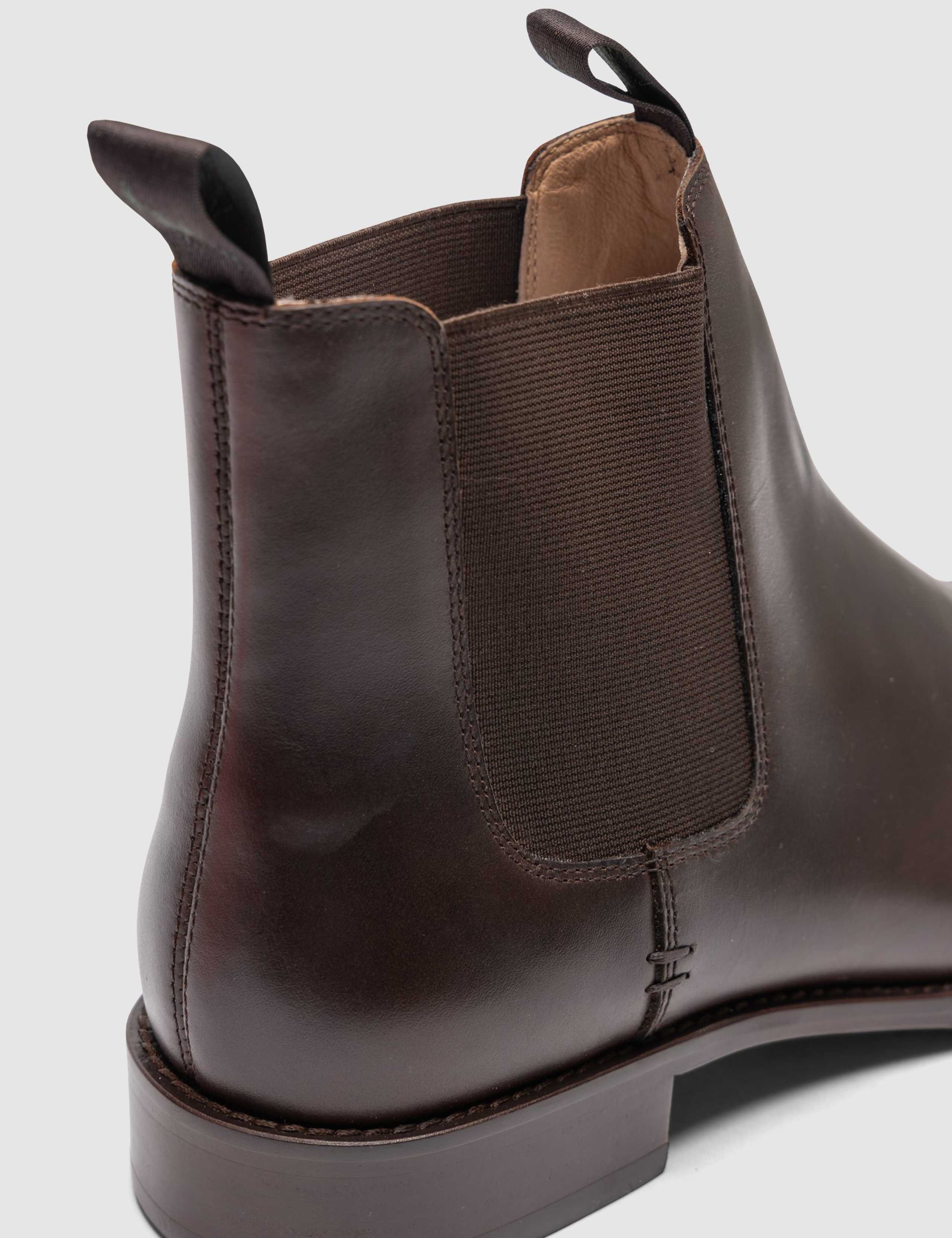 Leather Chelsea Boots 9 of 10