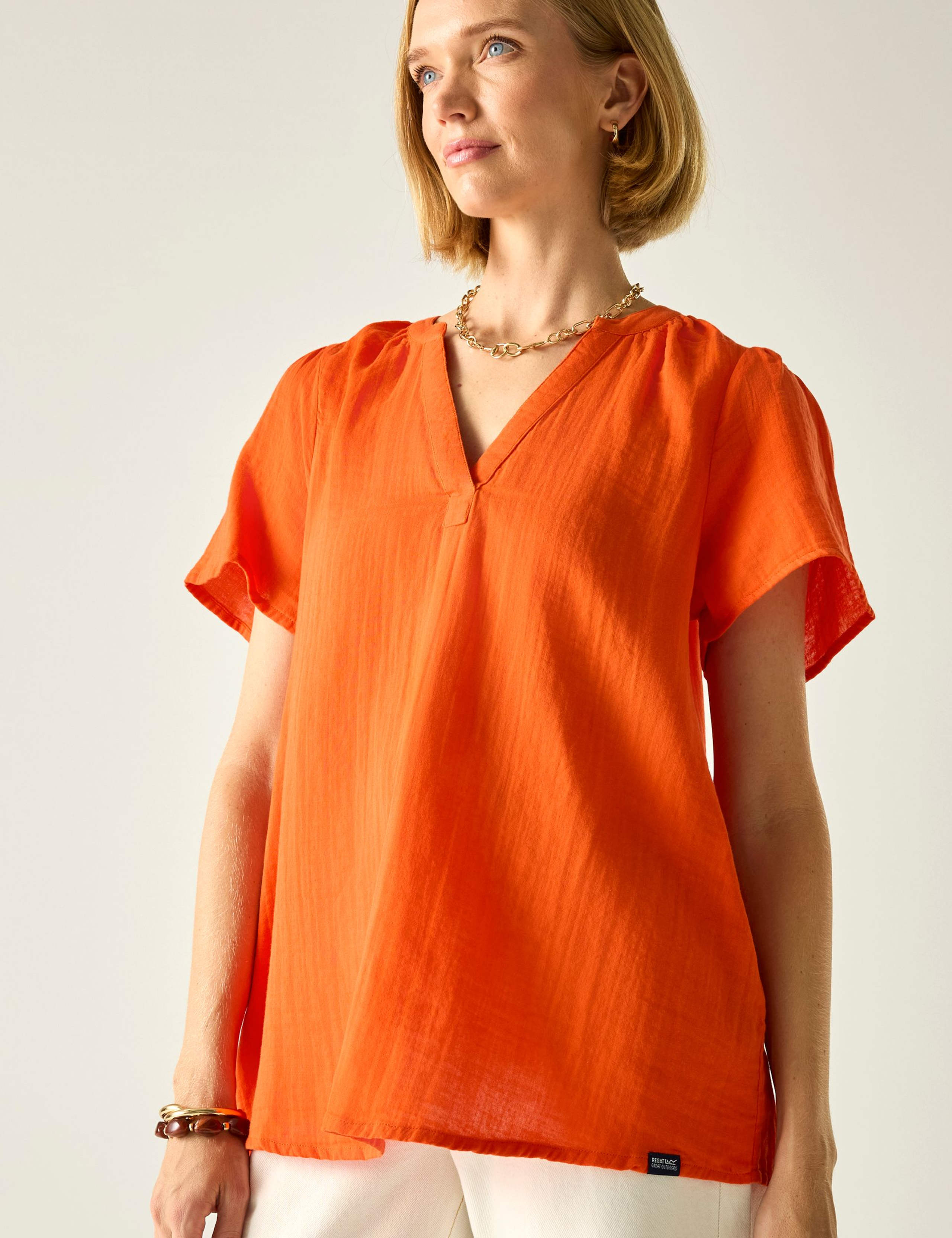 Selen Pure Cotton V-Neck Popover Blouse 3 of 7