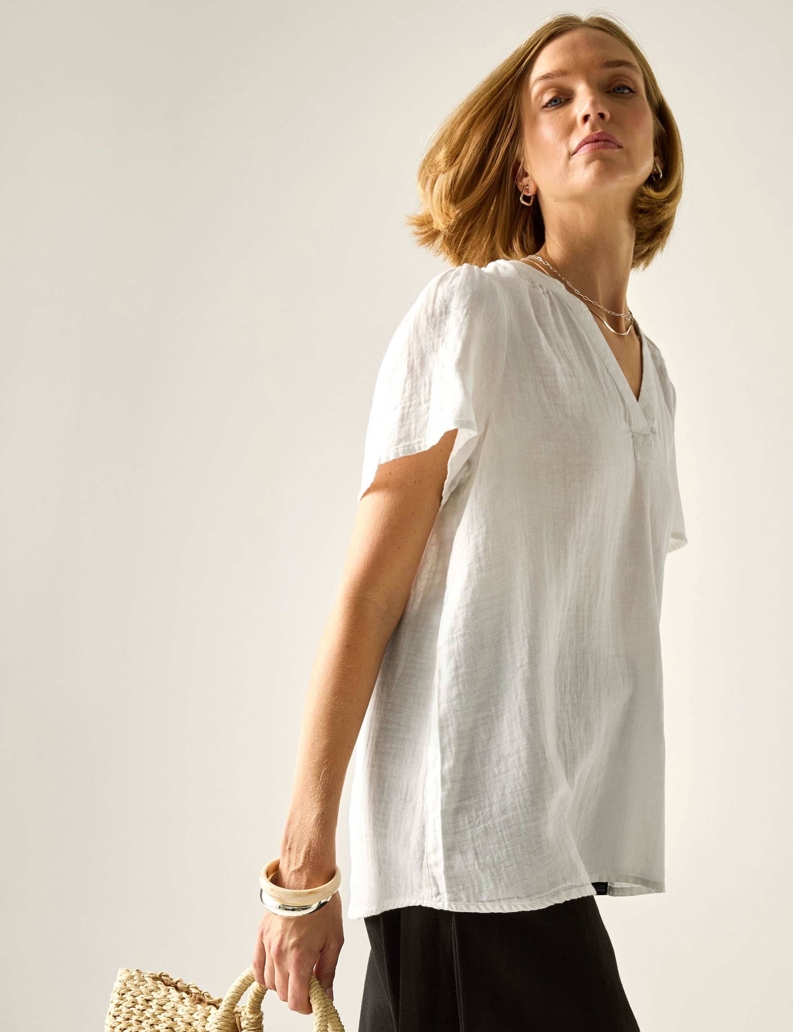 Selen Pure Cotton V-Neck Popover Blouse 6 of 7