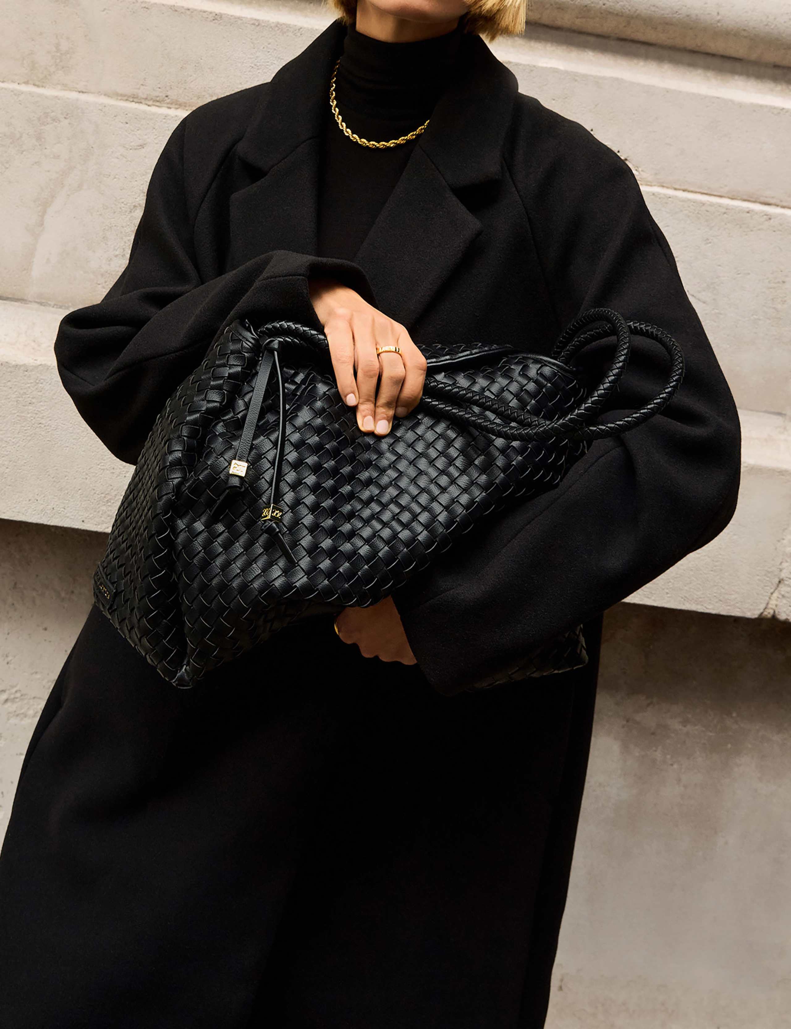 Woven Shoulder Bag 9 of 9