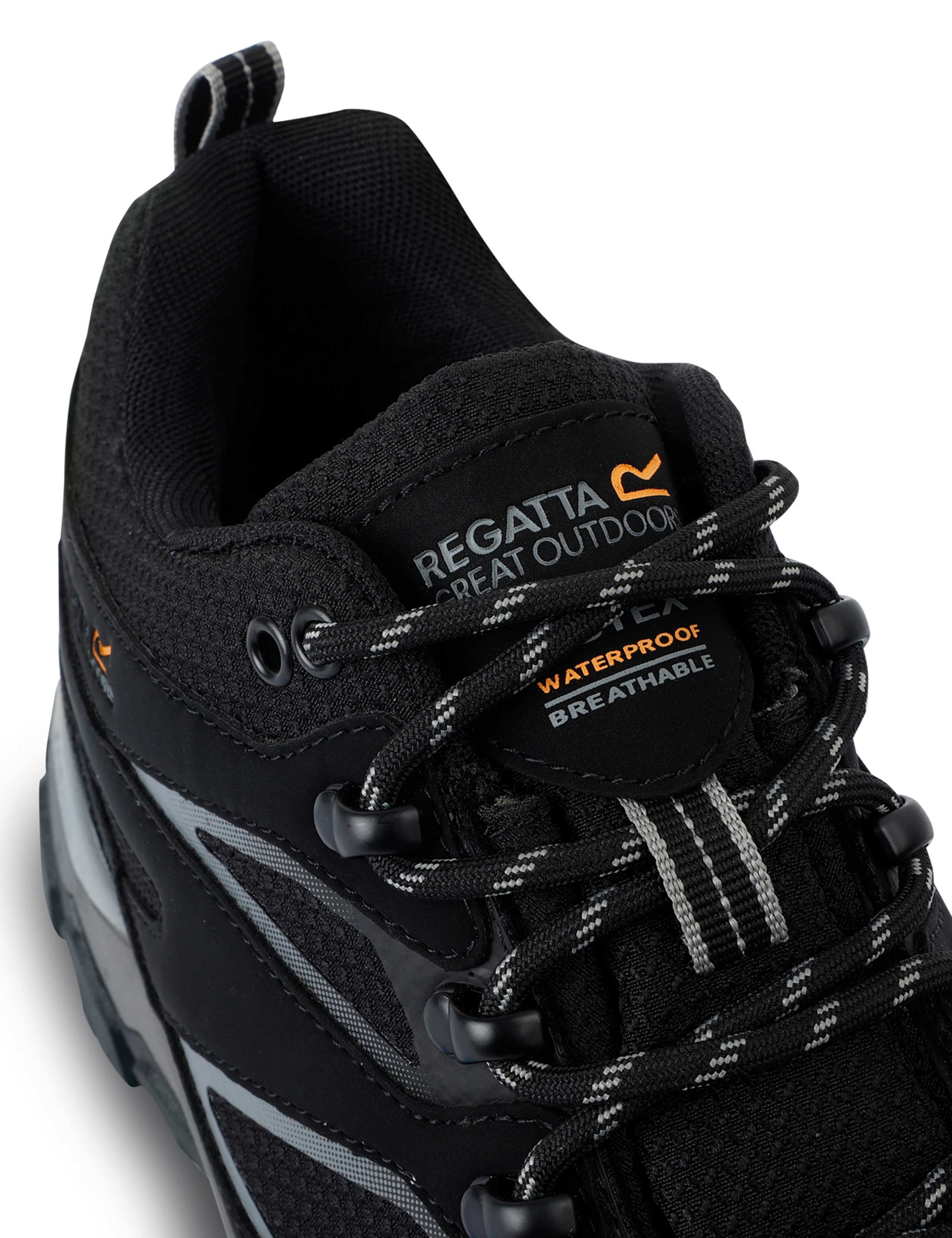 Holcombe III Low Waterproof Walking Shoes 5 of 9