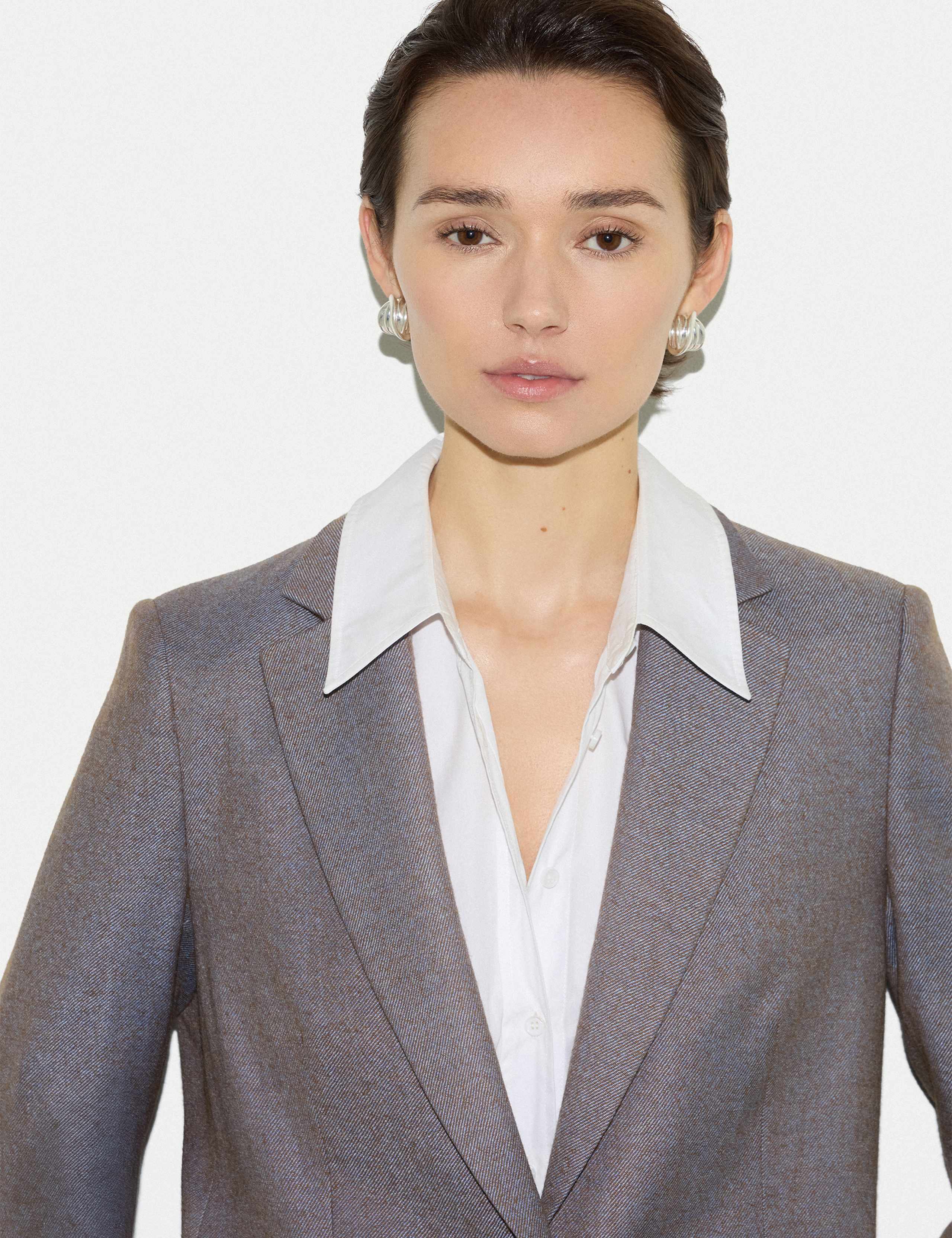 Wool Blend Tailored Single Breasted Blazer 4 of 7