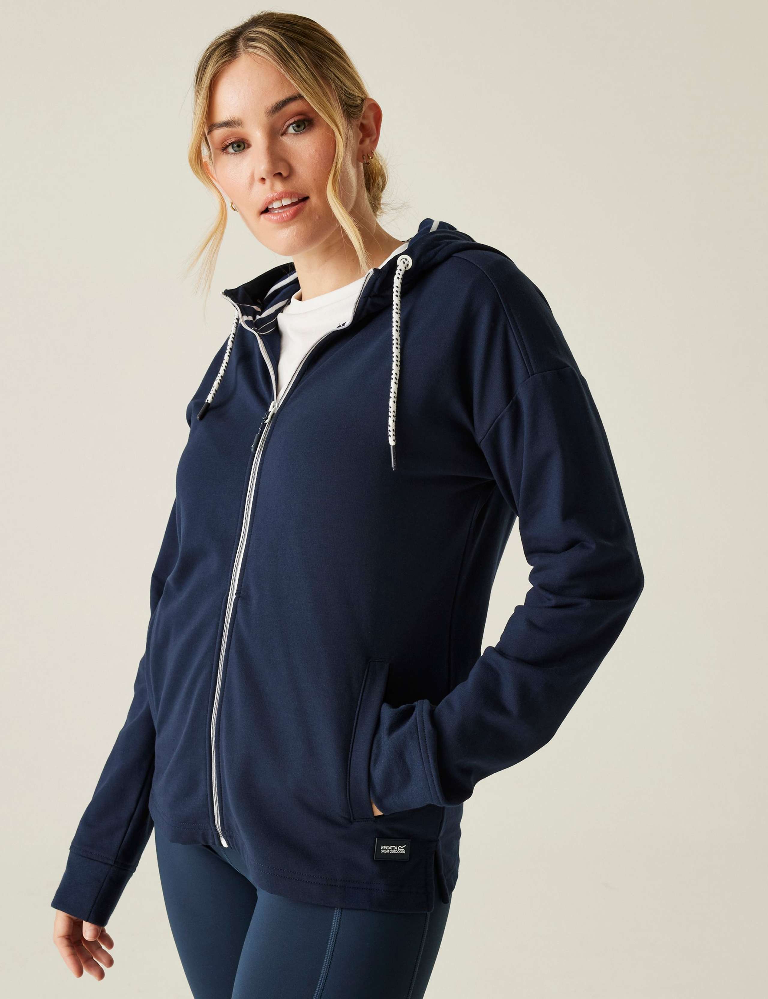 Bayletta II Zip Up Hooded Sports Jacket 3 of 6