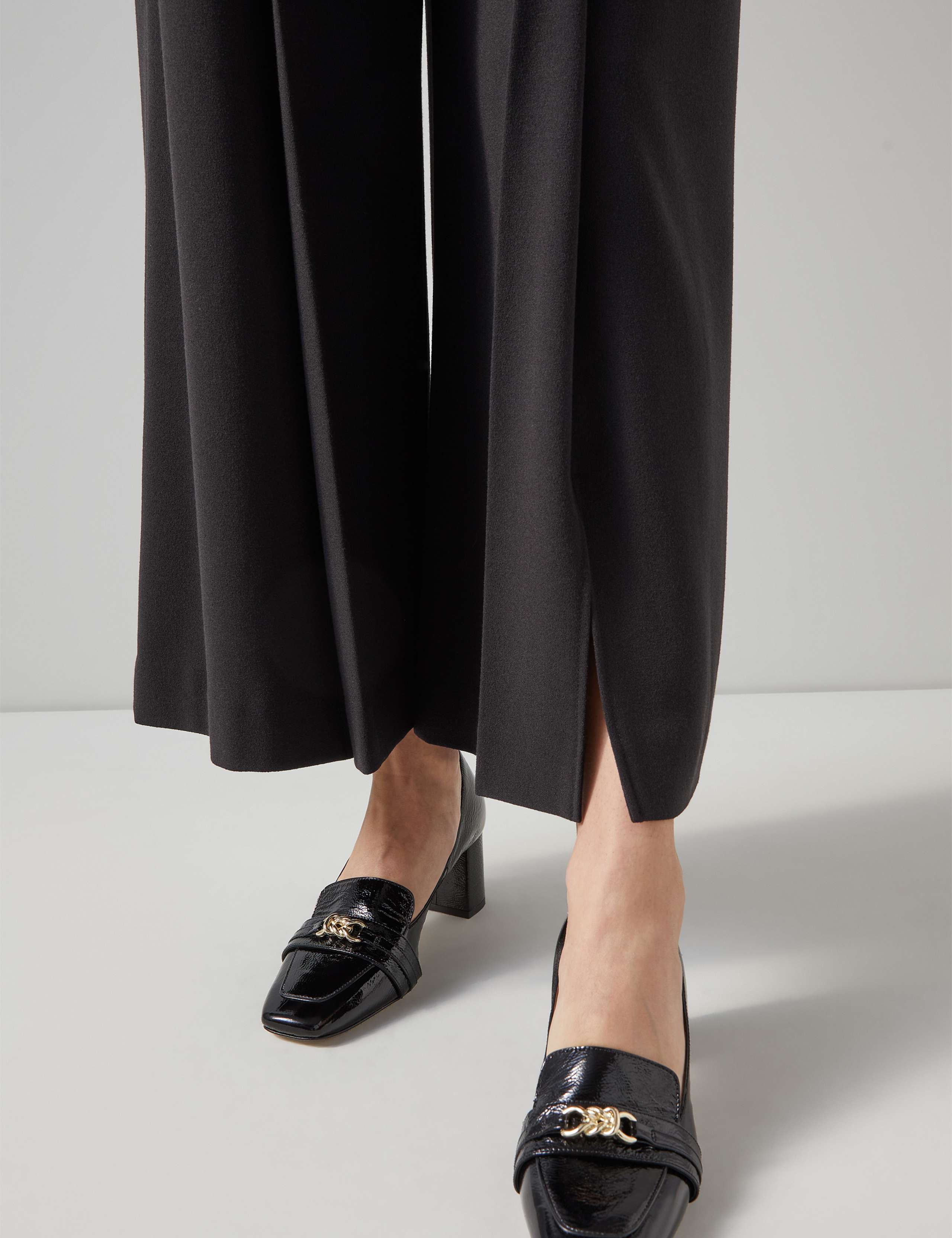 Pleat Front Split Front Wide Leg Culottes 3 of 4
