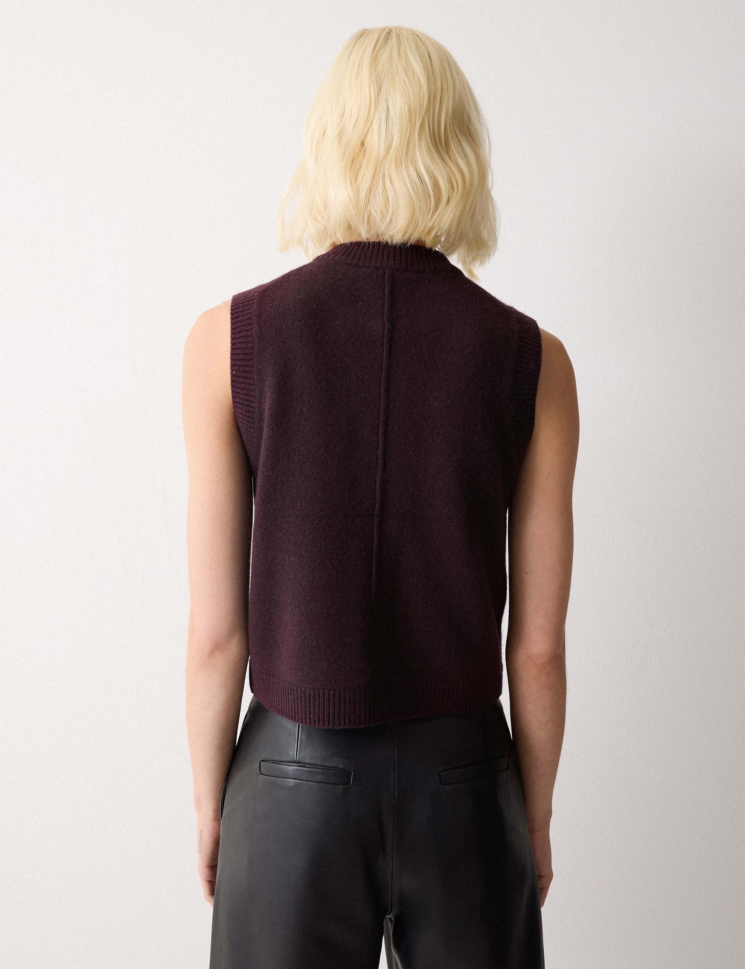 Wool Blend Straight Textured Waistcoat 4 of 6