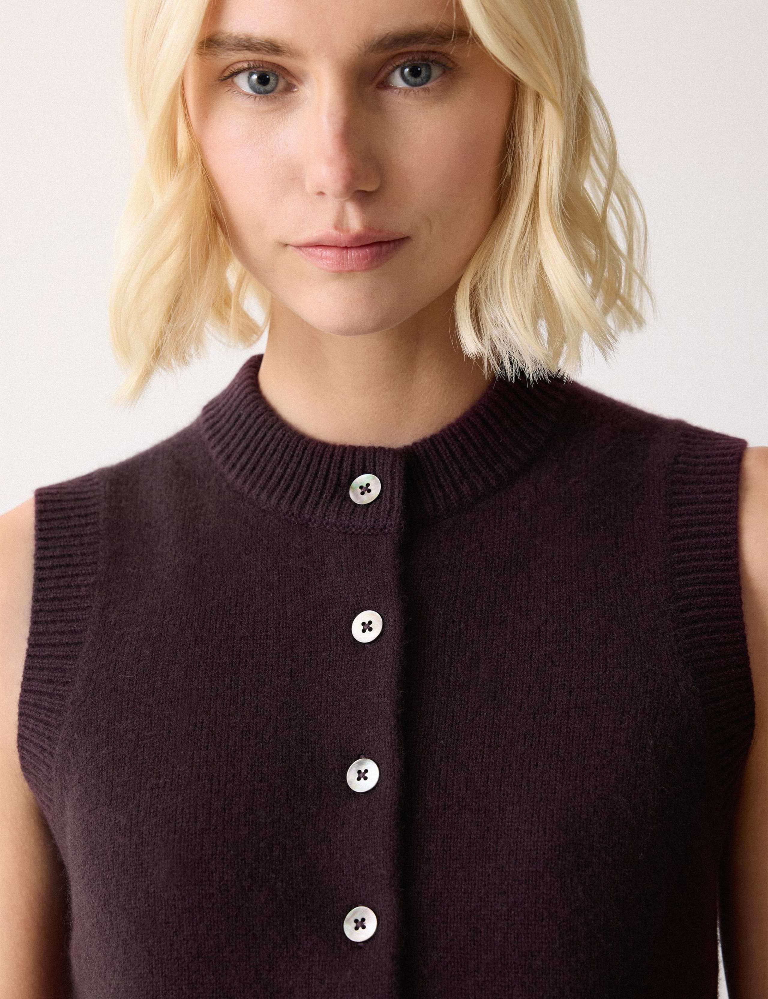 Wool Blend Straight Textured Waistcoat 5 of 6