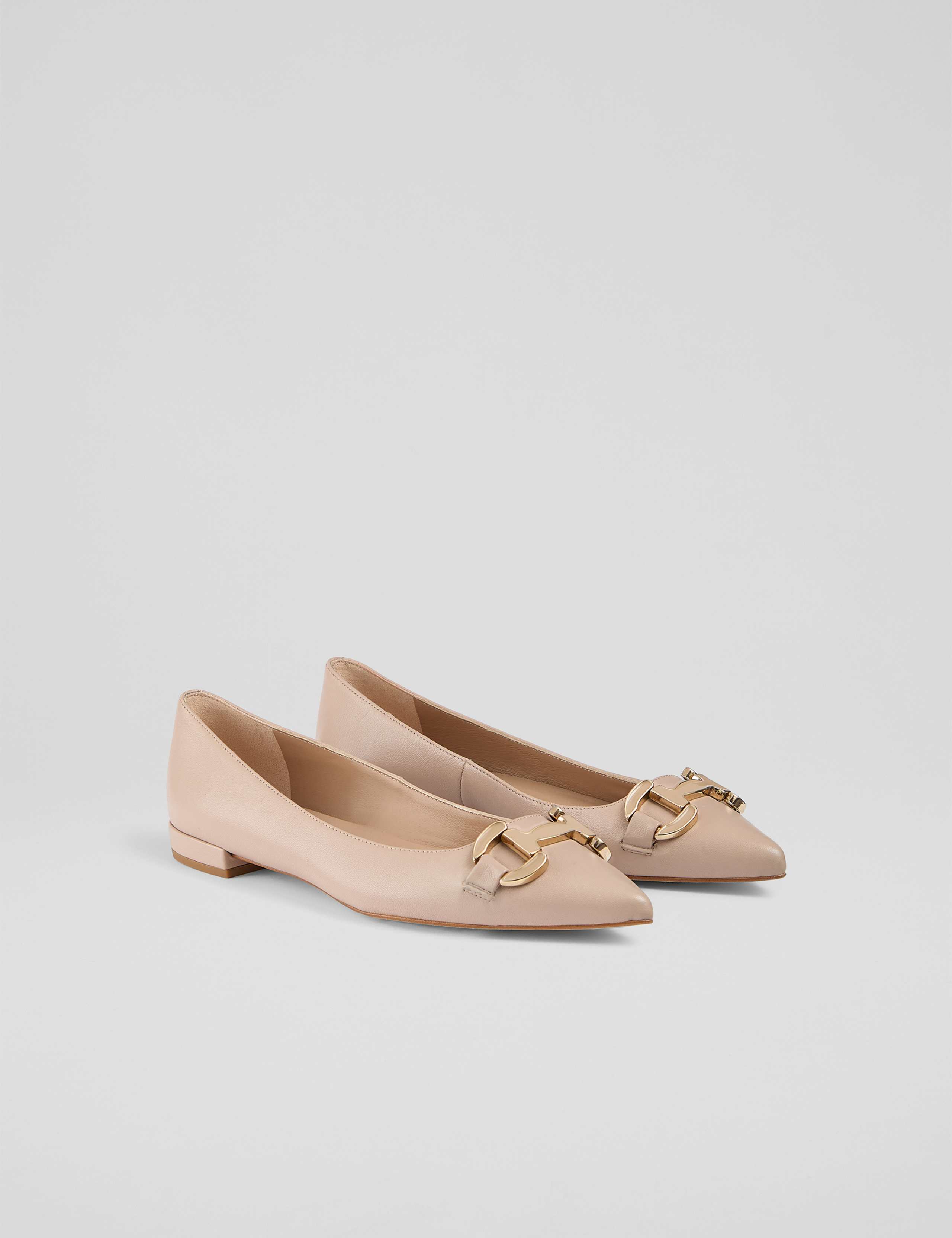 Leather Buckle Pointed Pumps 3 of 4
