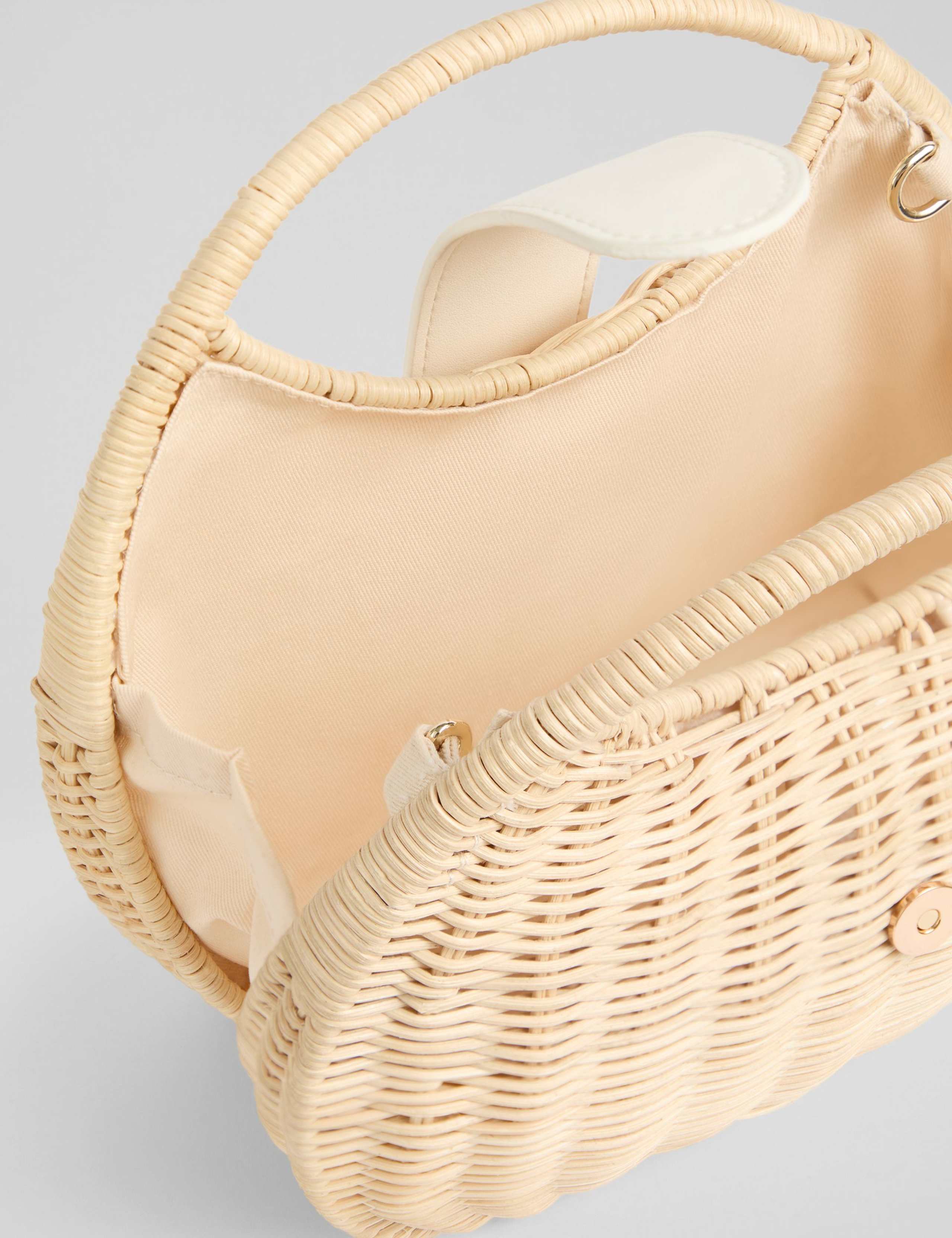 Rattan Box Chain Strap Grab Bag 3 of 3