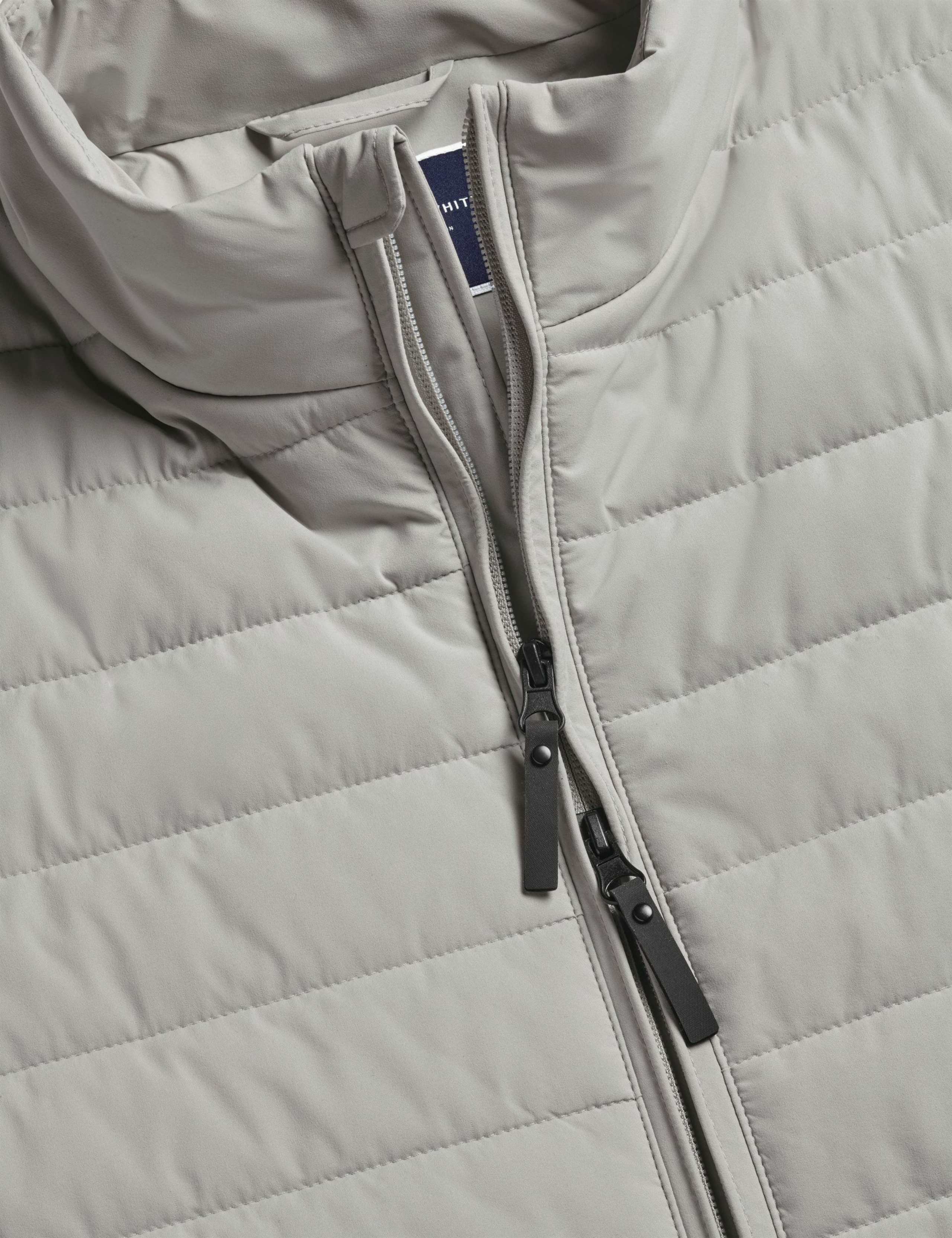 Lightweight Quilted Padded Gilet 3 of 4