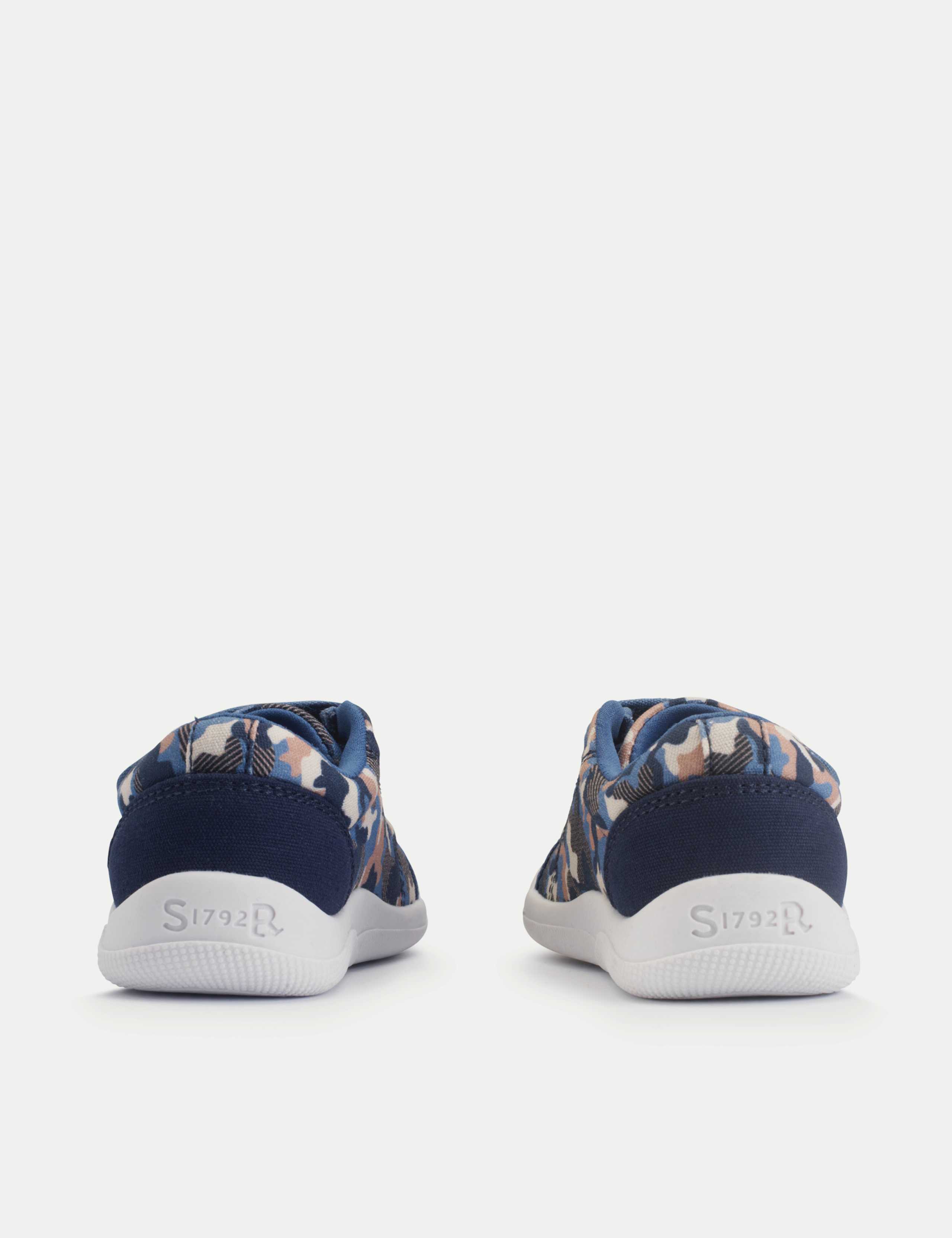 Kids' Canvas Camo Riptape Trainers (3 Small - 7 Small) 2 of 6
