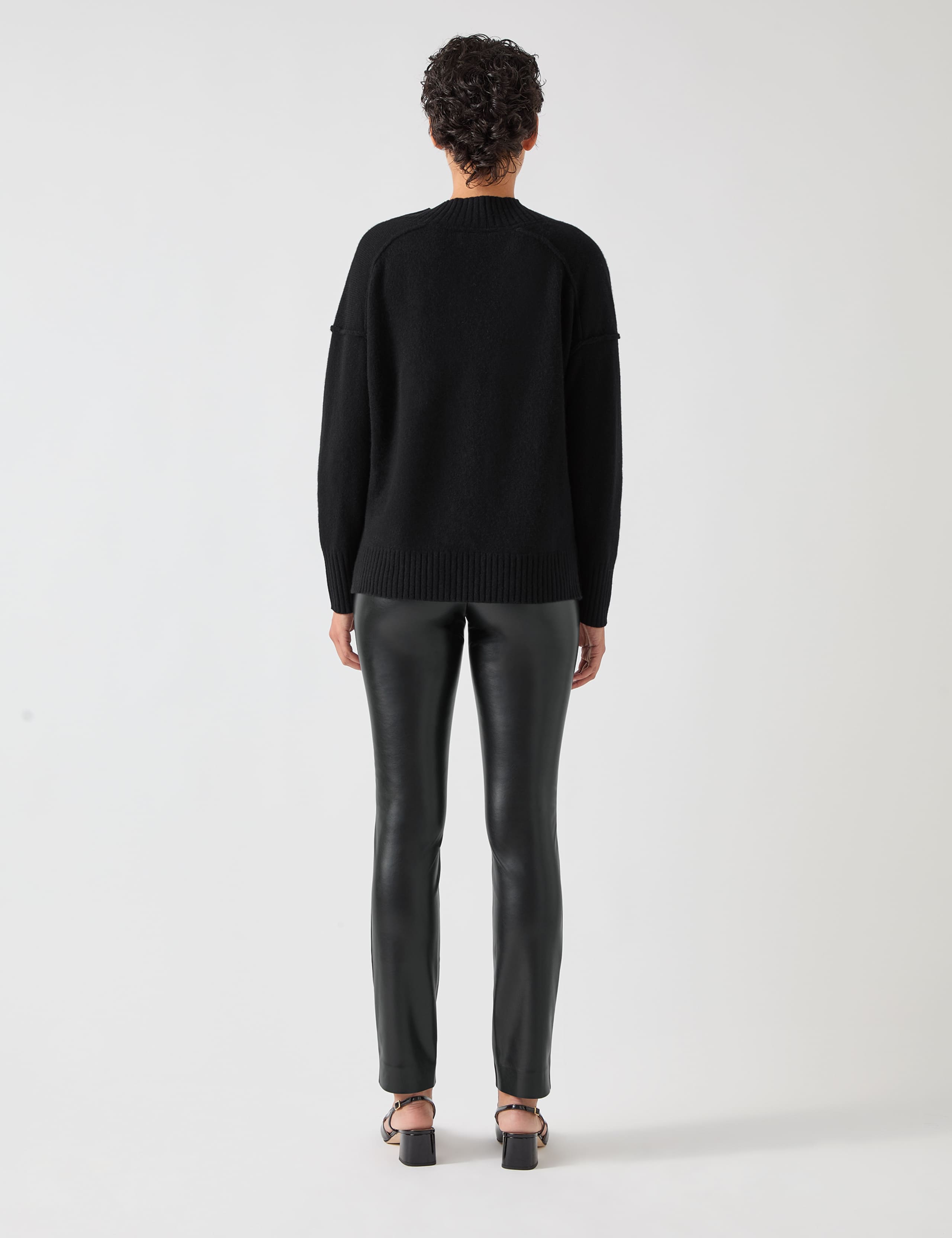 Merino Wool Blend V-Neck Split Hem Jumper 3 of 4