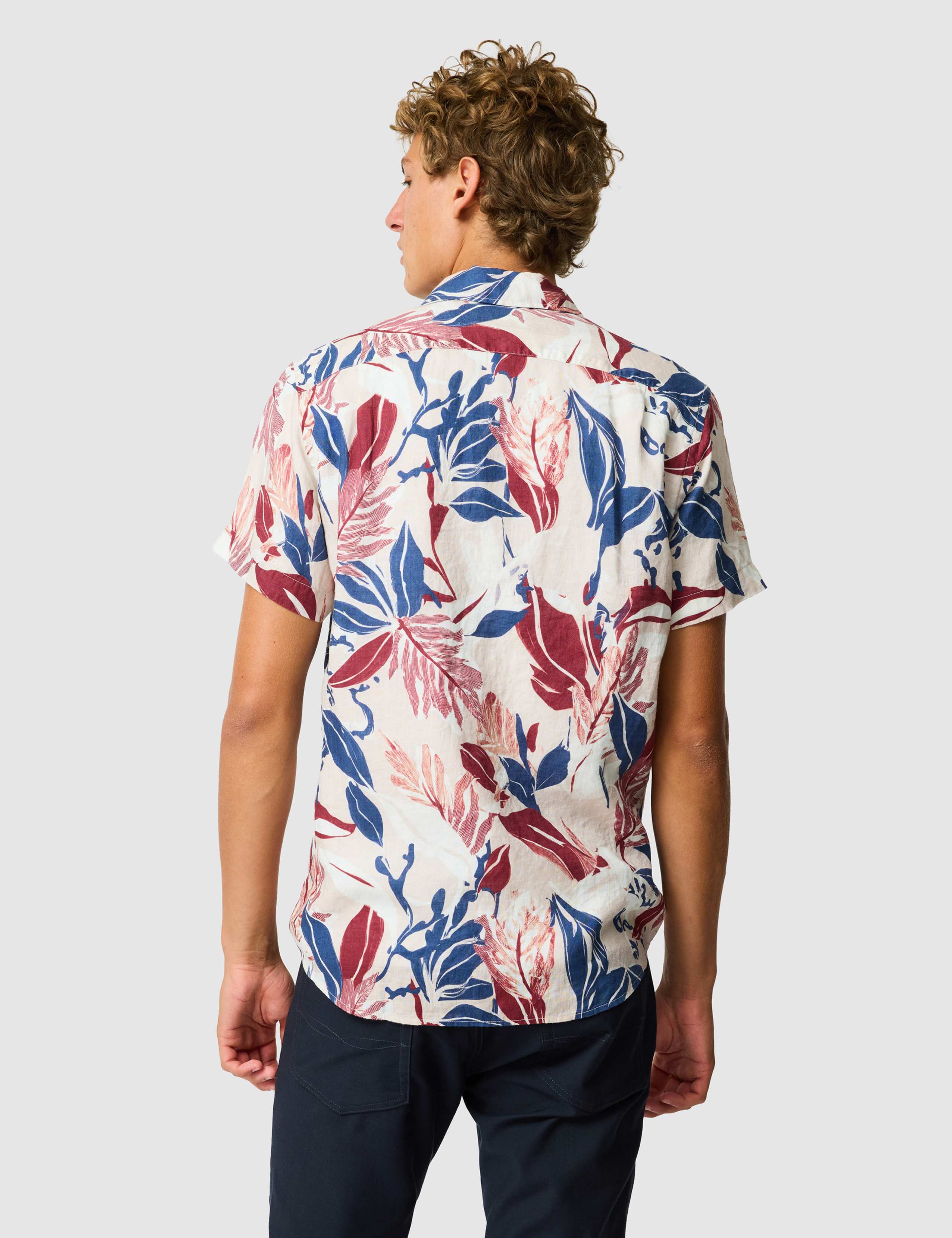 Saltwater Creek Slim Fit Pure Linen Shirt 3 of 6