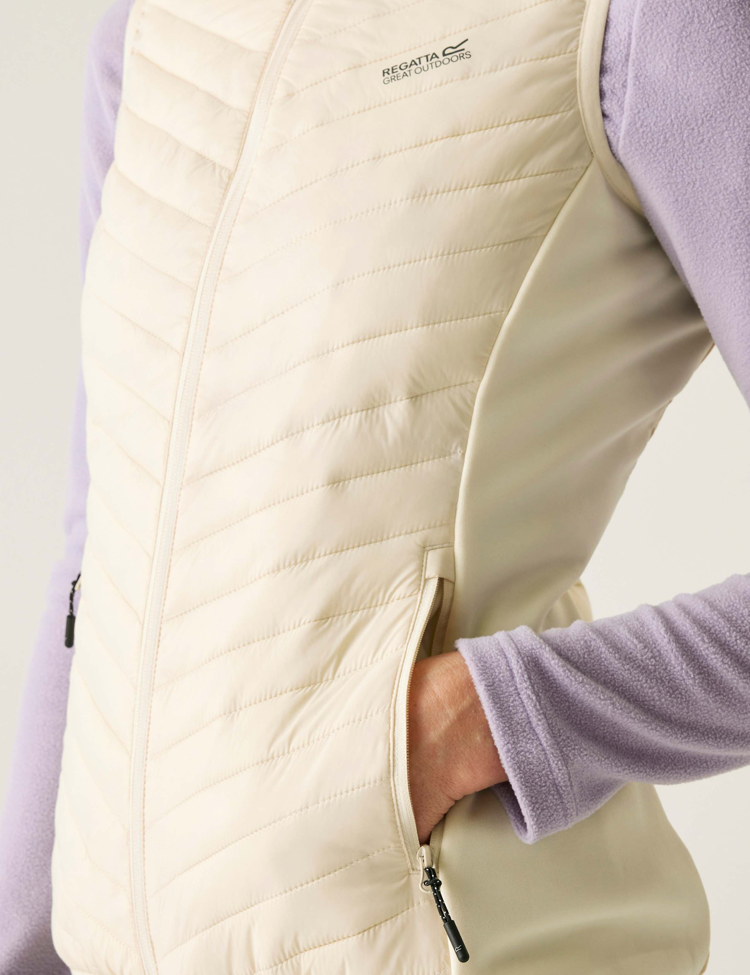 Andreson Hybrid Lightweight Zip Up Gilet 4 of 5