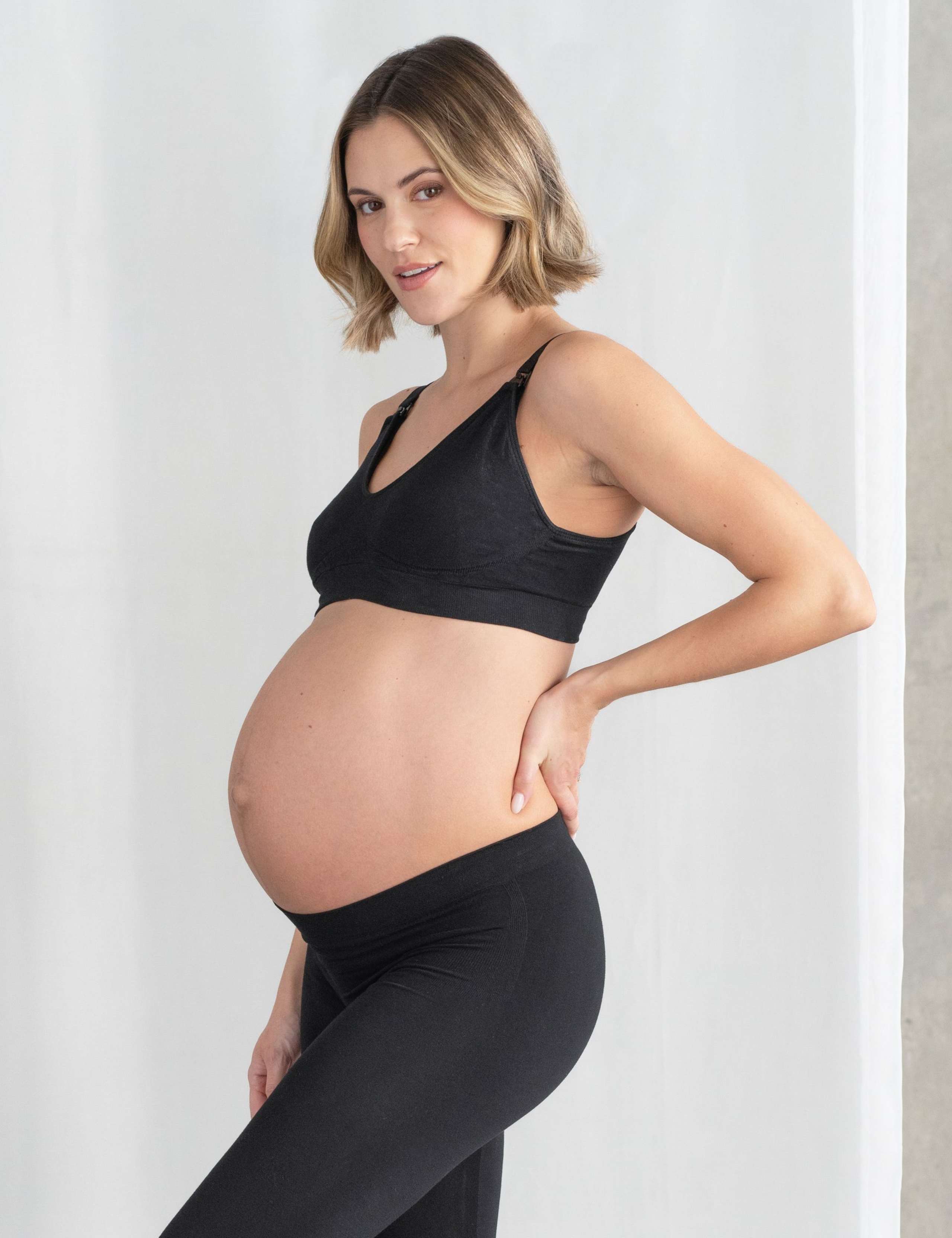 2pk Maternity-to-Nursing Seamless Bras 3 of 5