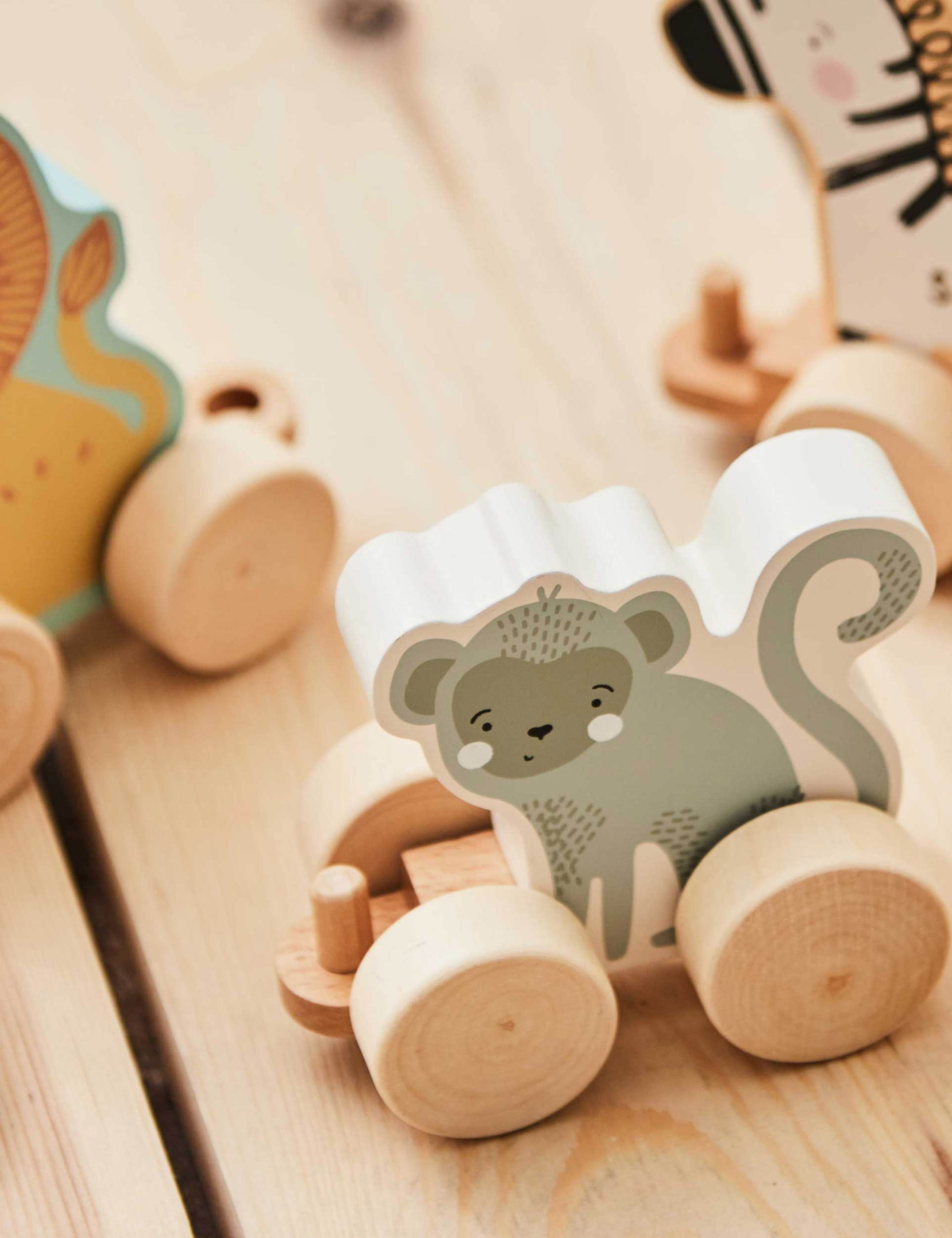 Personalised Safari Wooden Pull-Along Toy 2 of 3