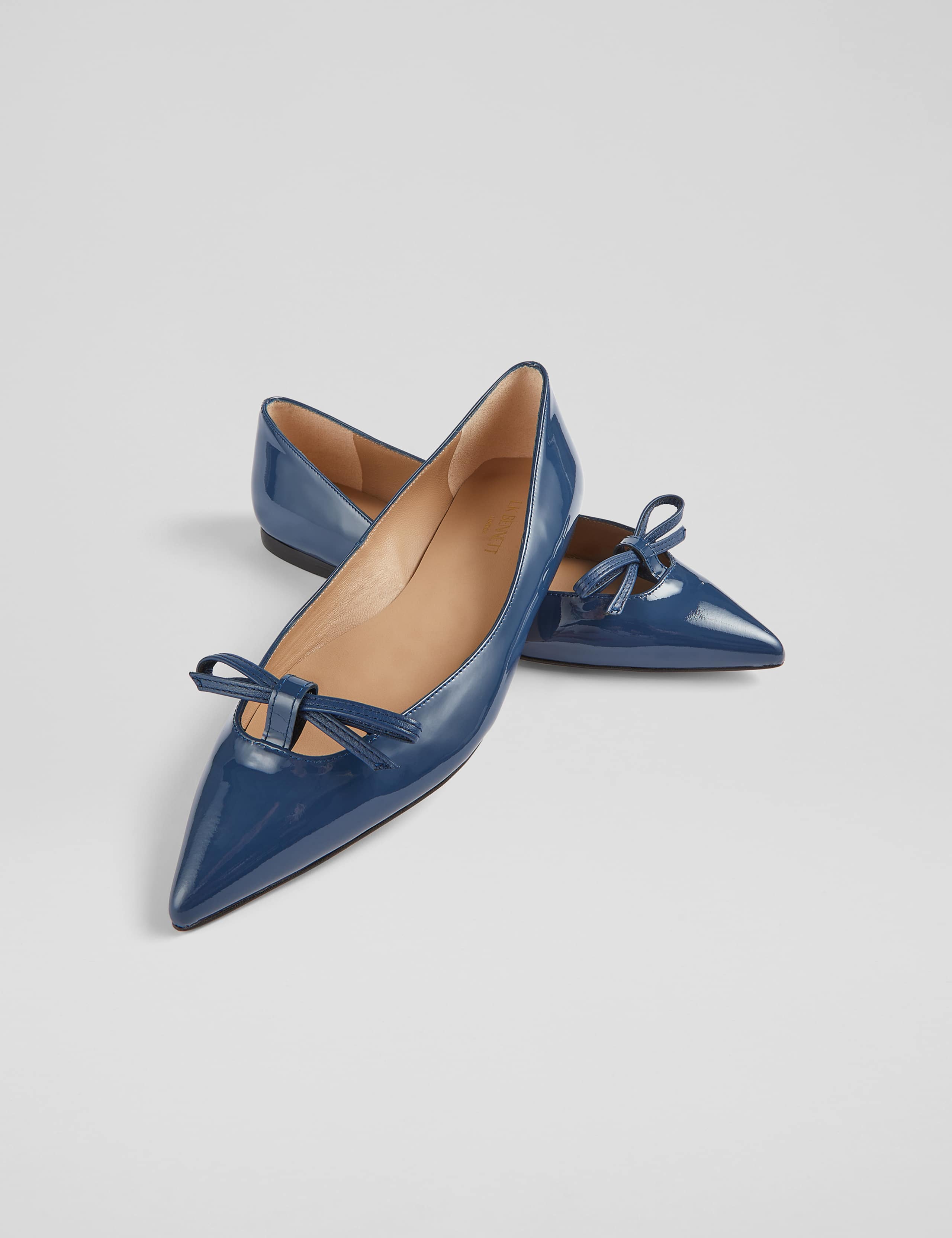 Patent Bow Detail Pointed Flat Pumps 3 of 4