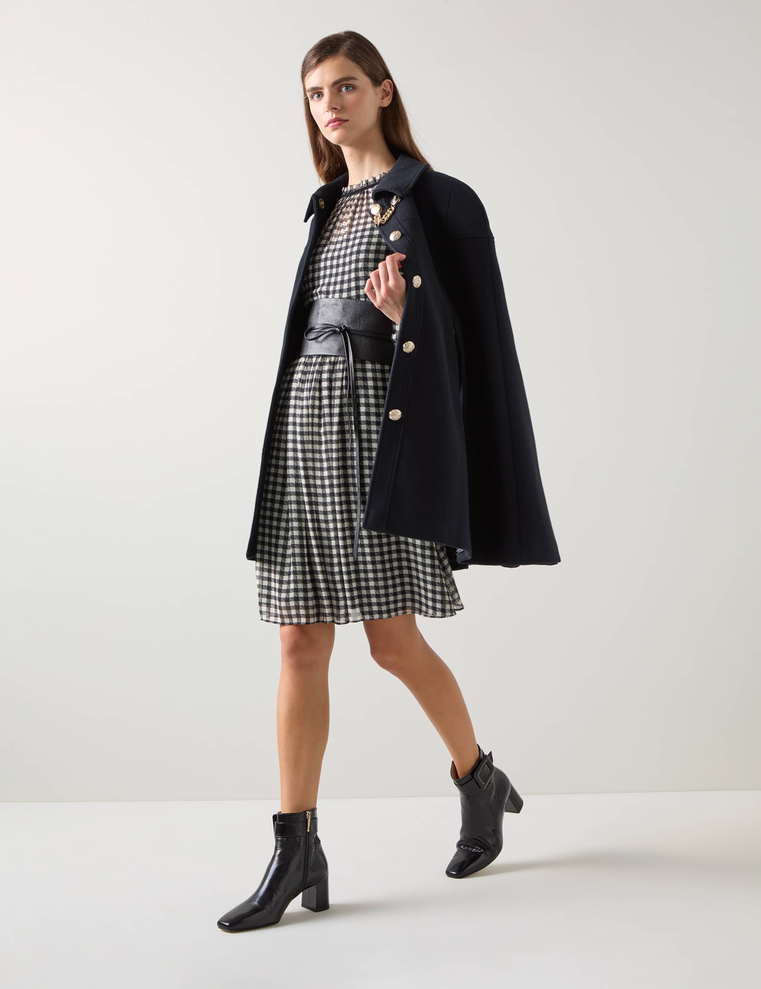 Wool Blend Collared Chain Detail Short Cape 2 of 4