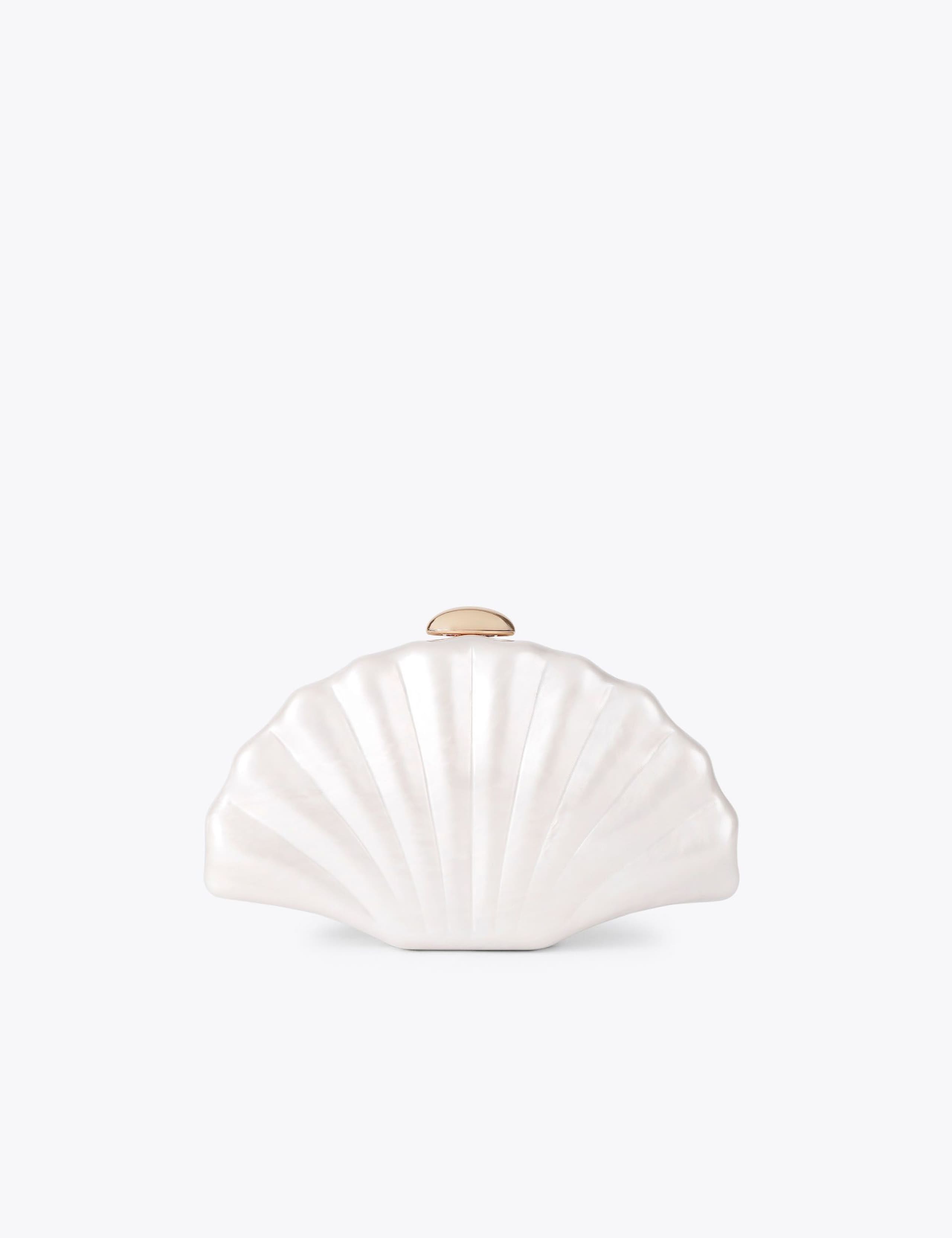 Chain Strap Seashell Clutch Bag 1 of 4