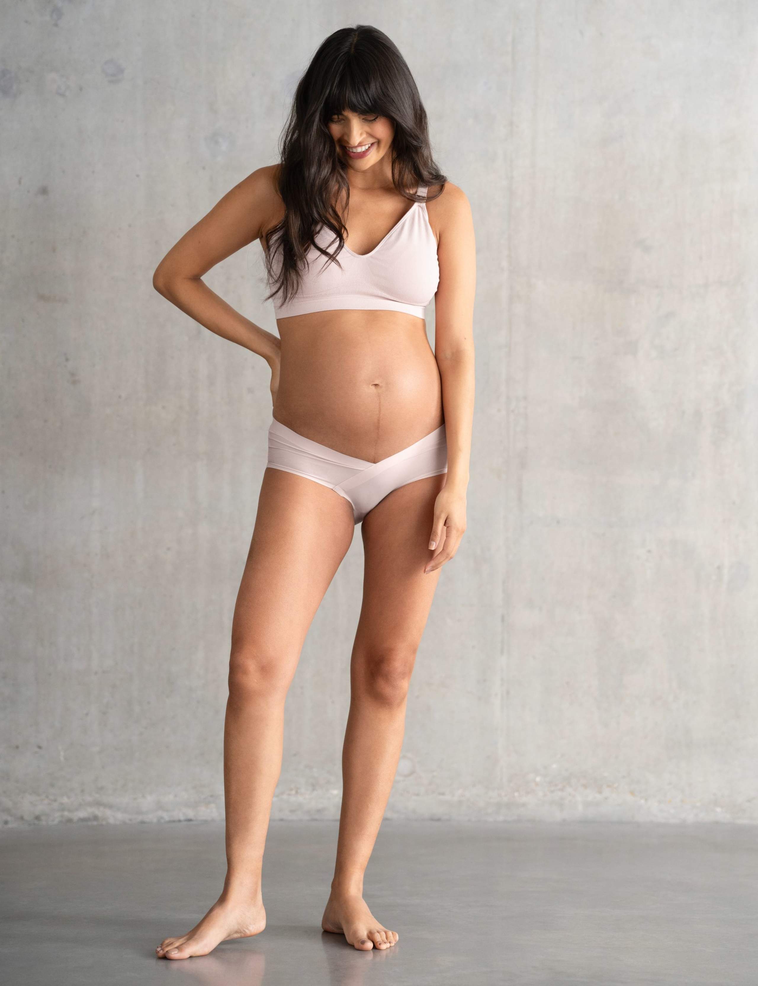 2pk No VPL Microfibre Maternity Briefs 4 of 4